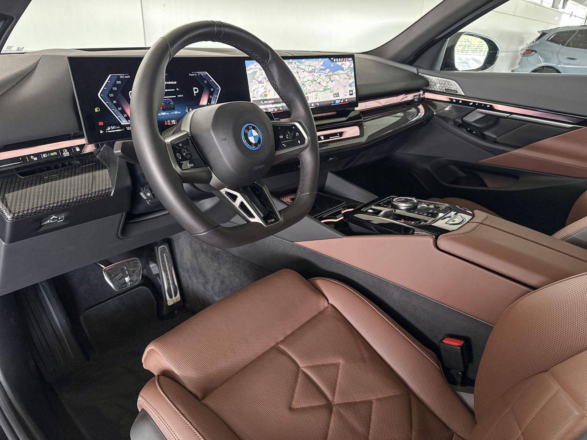 Foto van BMW 550e xDrive