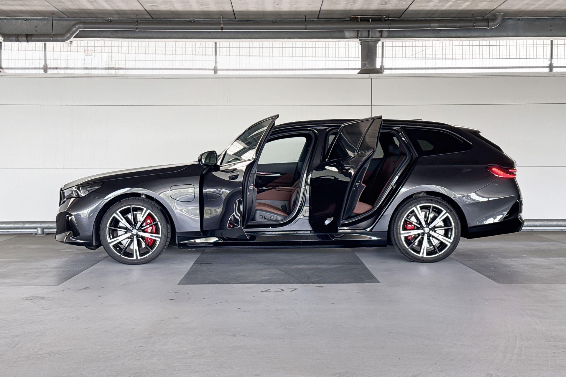 Foto van BMW 550e xDrive
