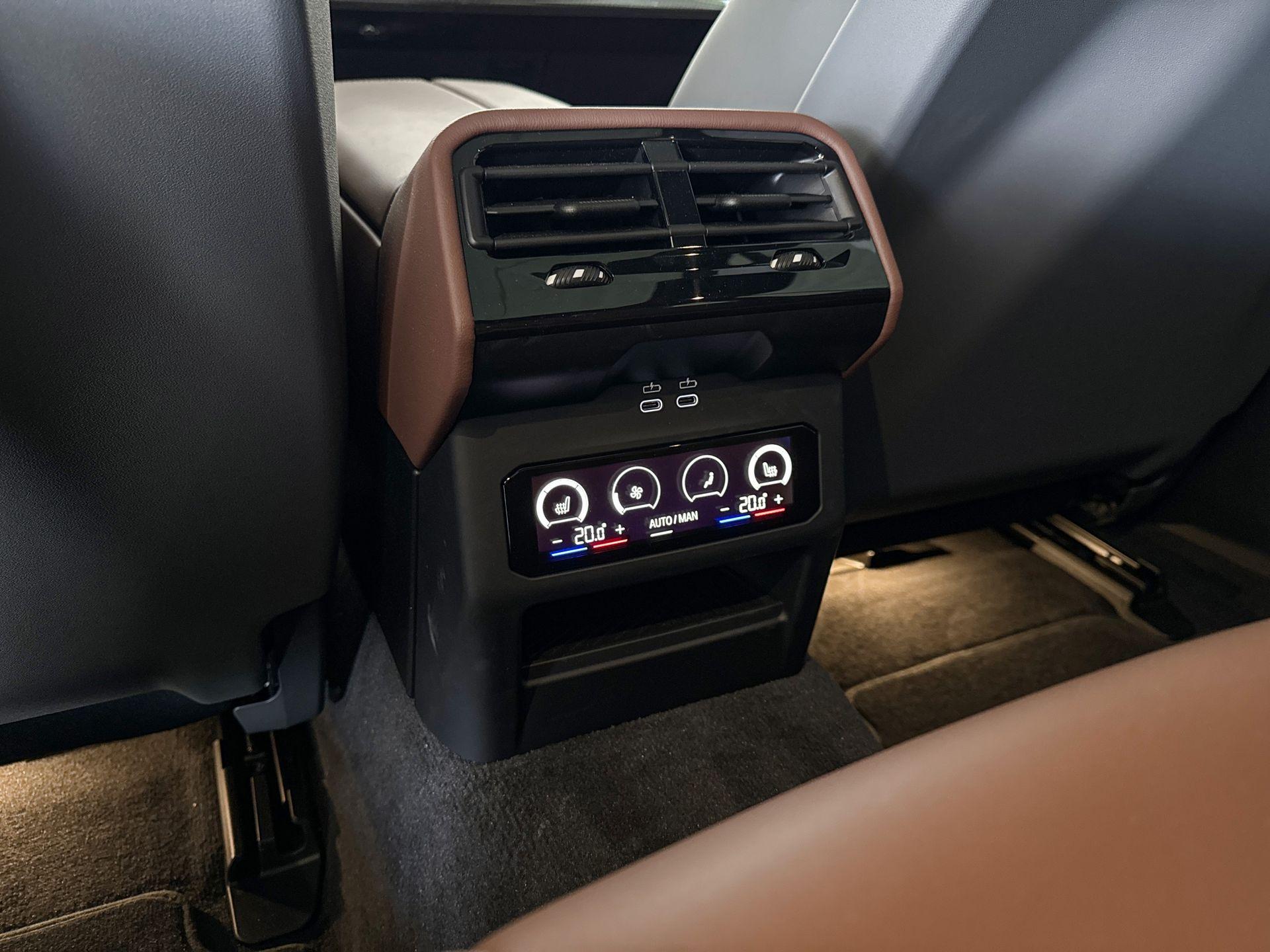 Foto van BMW 550e xDrive