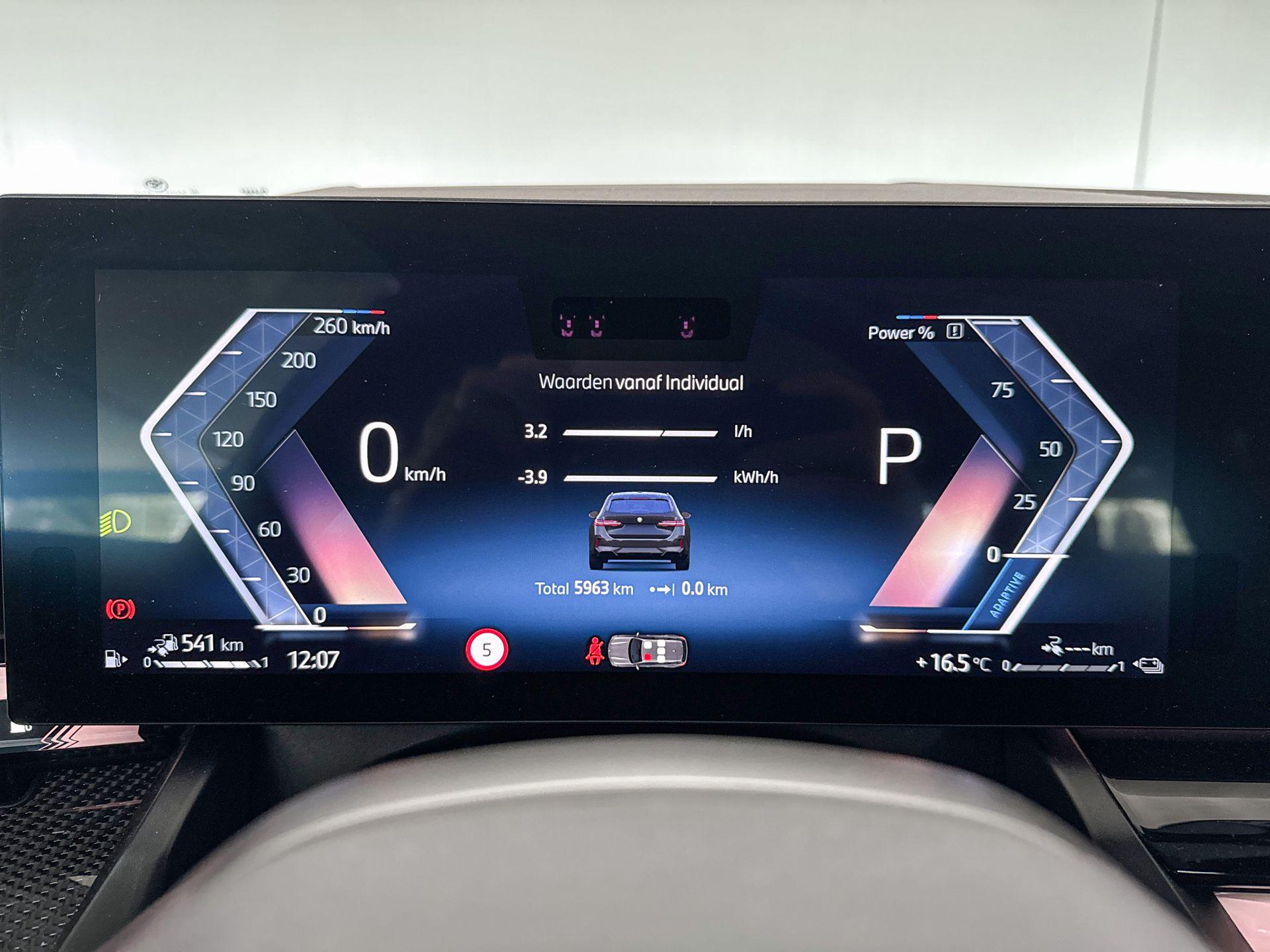 Foto van BMW 550e xDrive