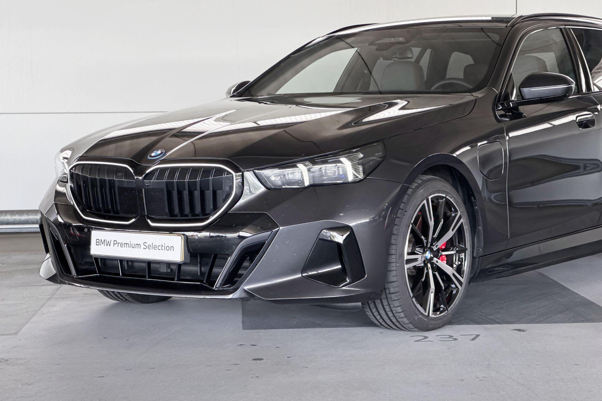 Foto van BMW 550e xDrive