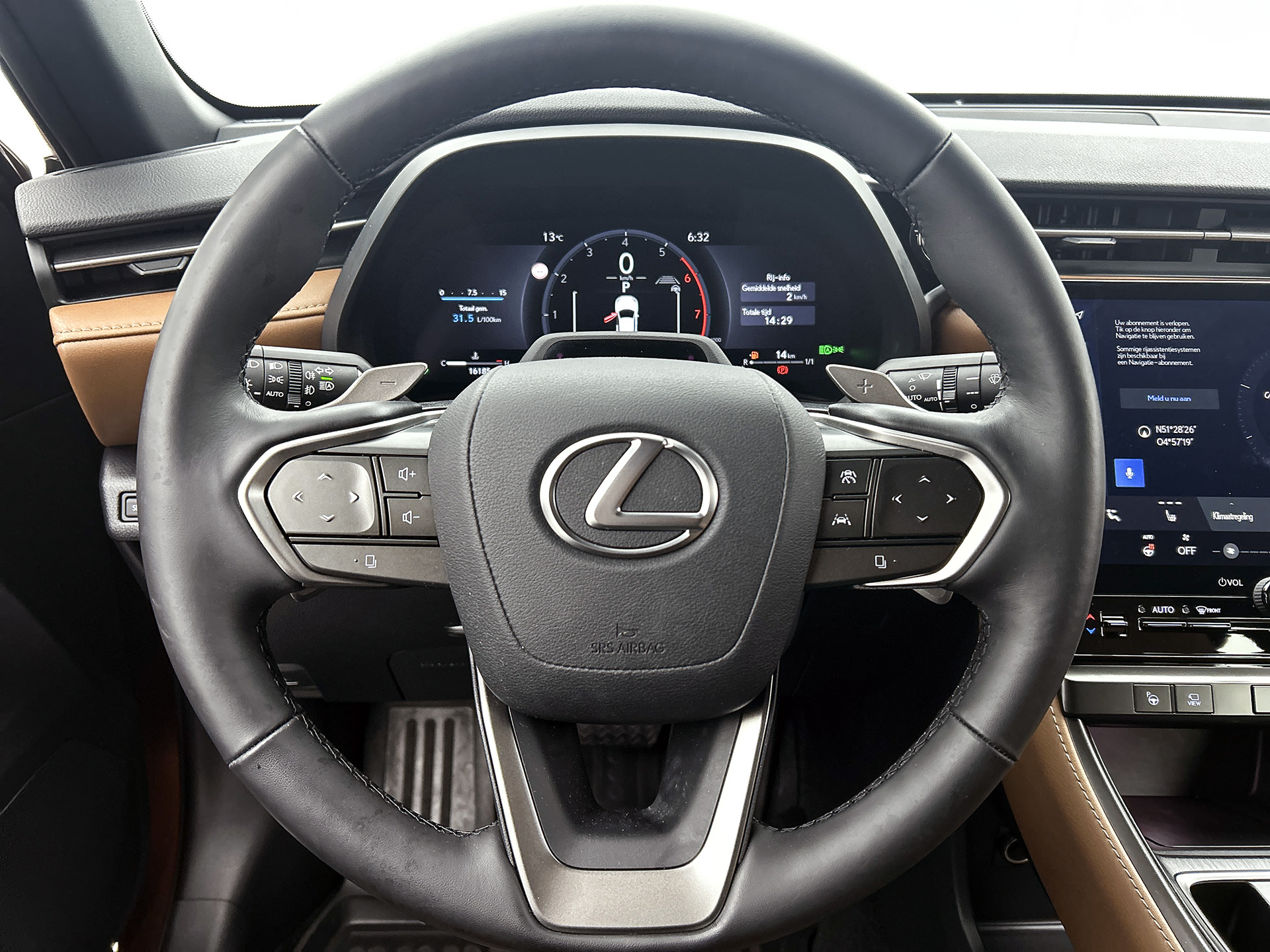 Foto van Lexus Lexus LBX