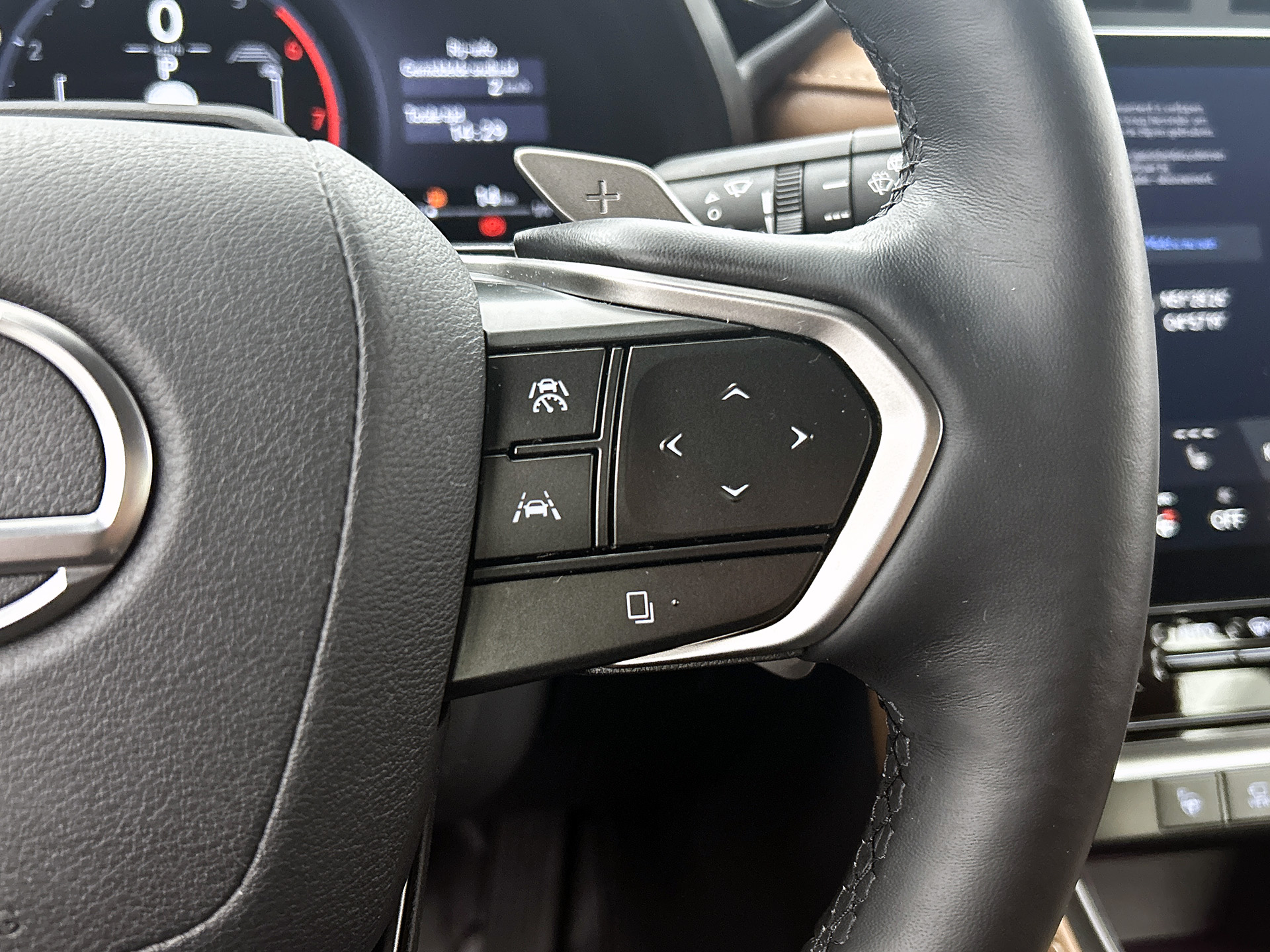 Foto van Lexus Lexus LBX