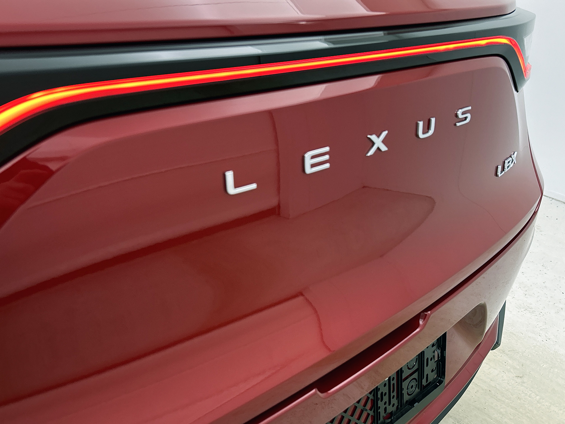 Foto van Lexus Lexus LBX