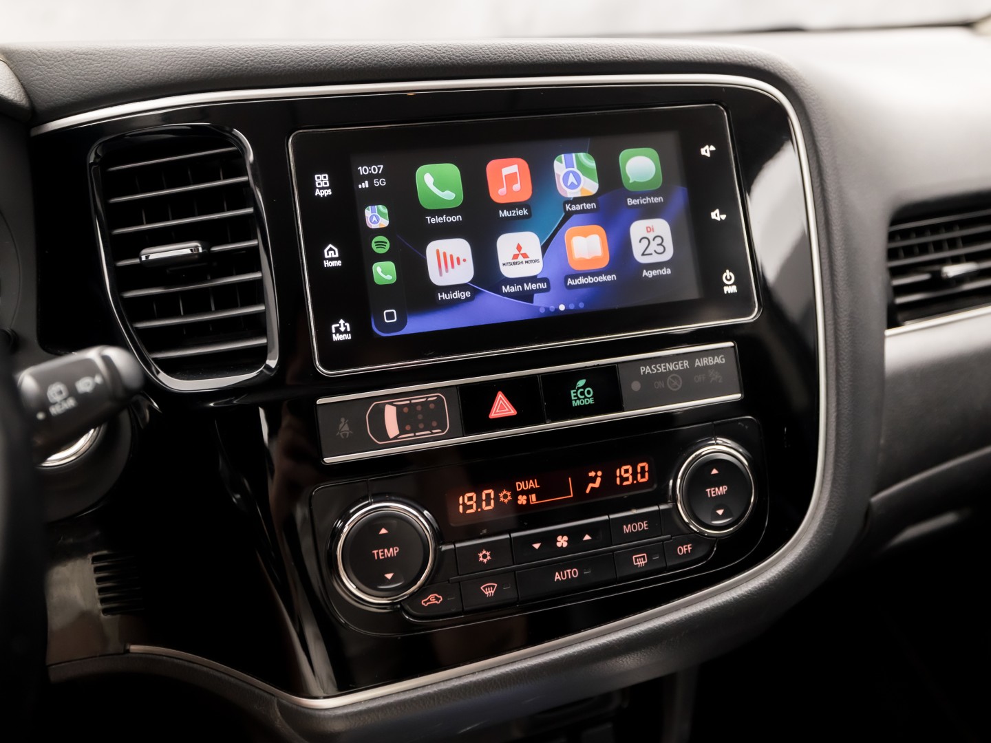Foto van Mitsubishi Mitsubishi Outlander