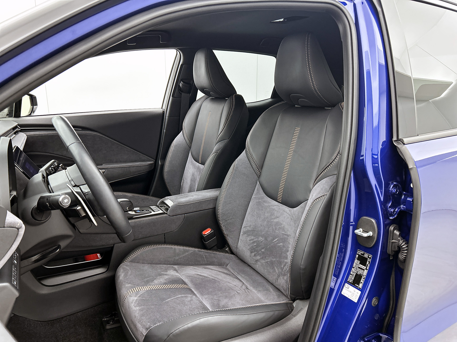 Foto van Lexus Lexus LBX