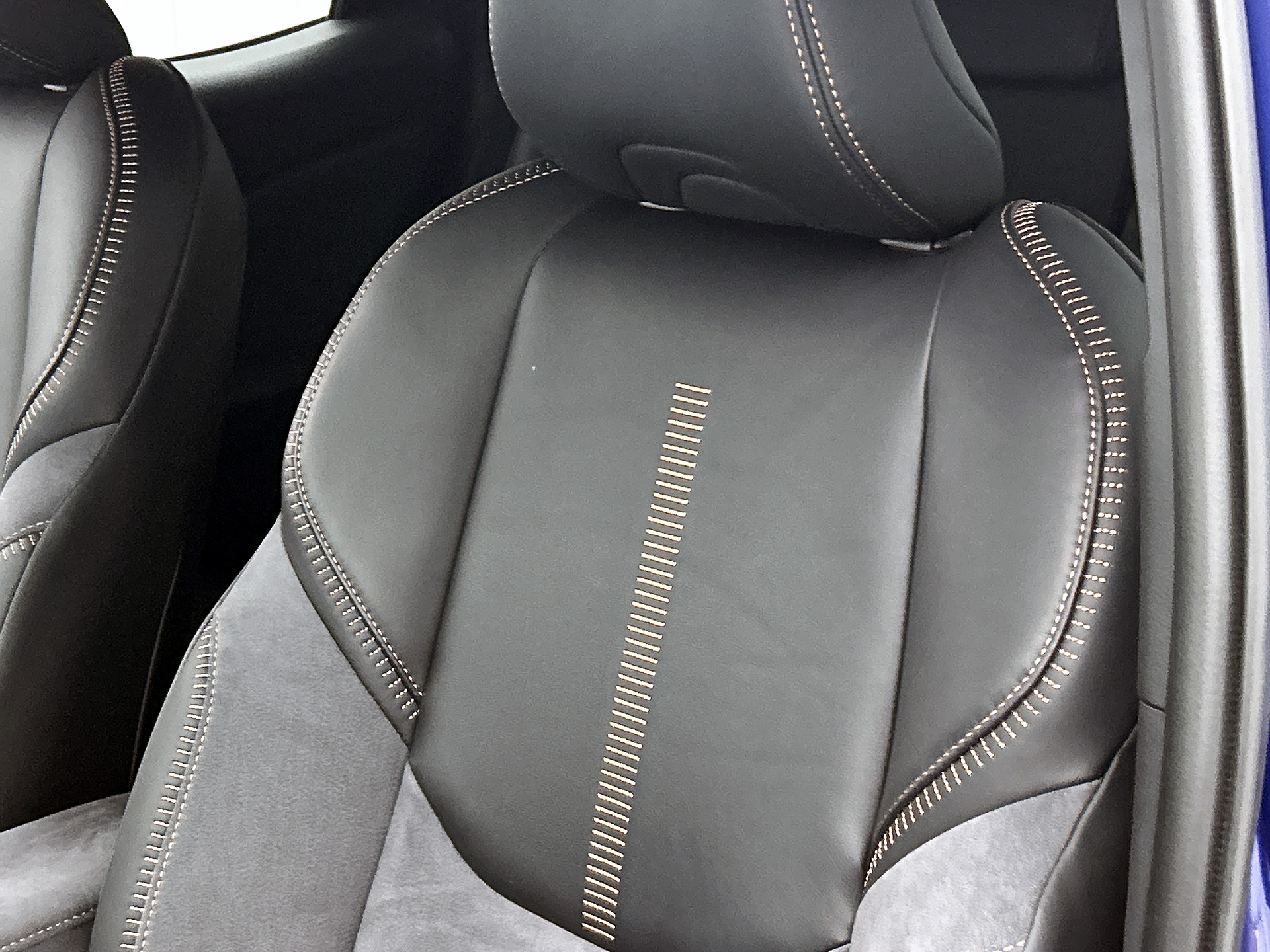 Foto van Lexus Lexus LBX