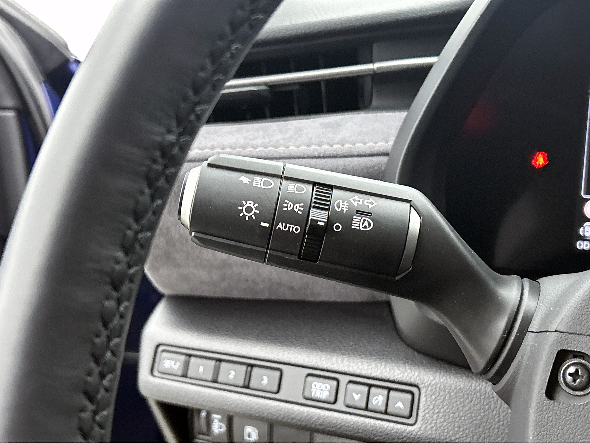 Foto van Lexus Lexus LBX
