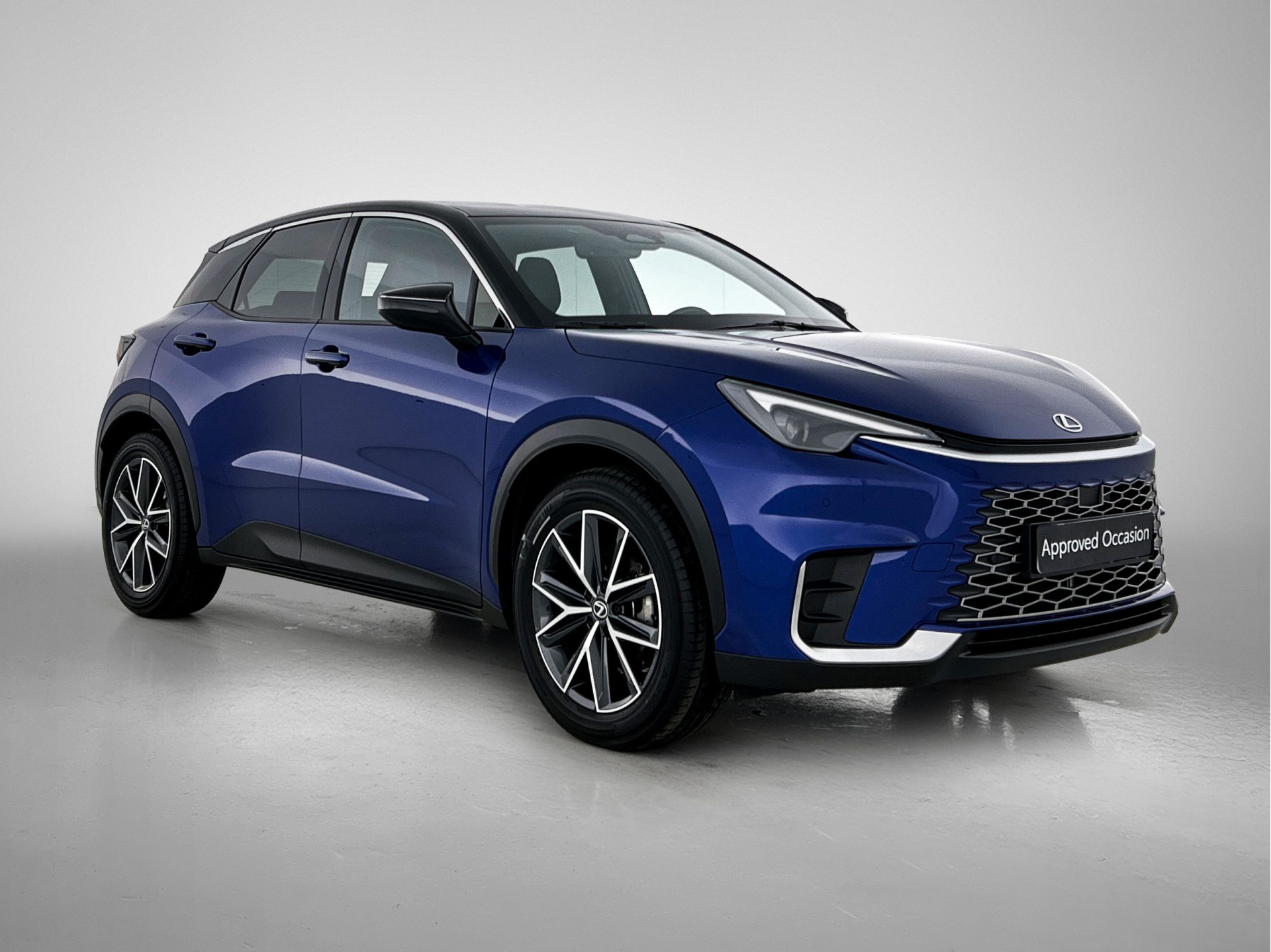 Foto van Lexus Lexus LBX
