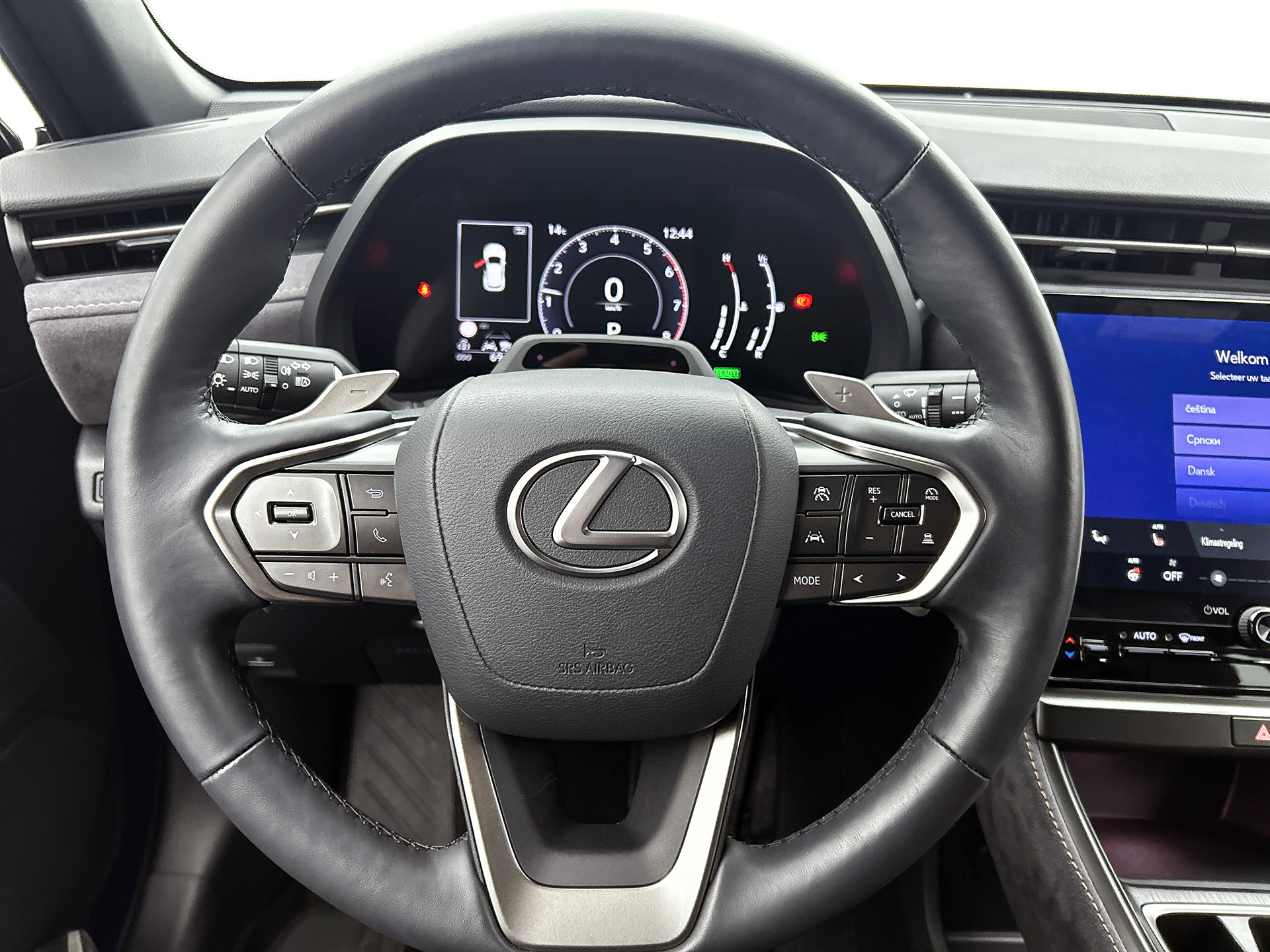 Foto van Lexus Lexus LBX