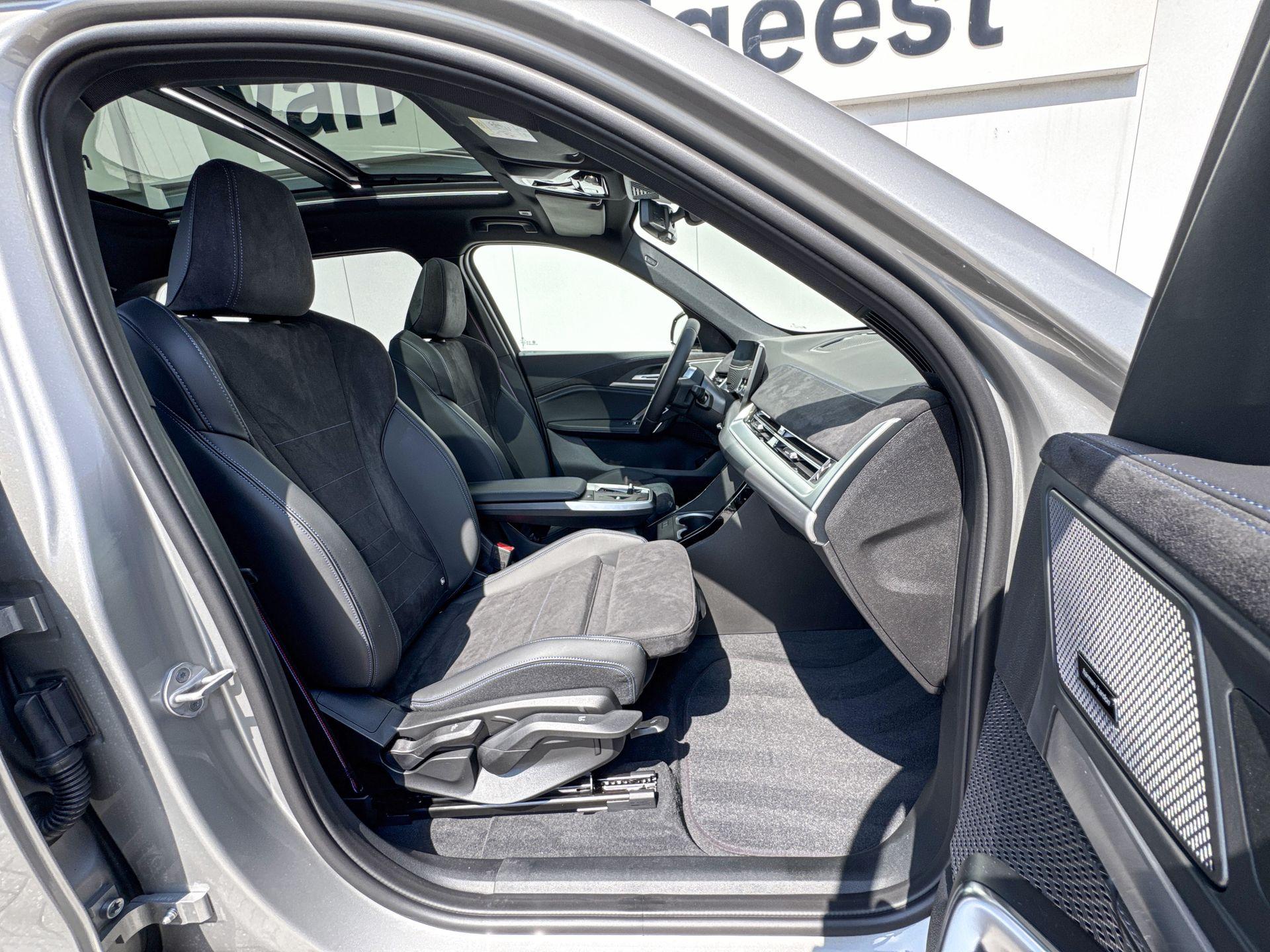 Foto van BMW Ix1 Edrive20