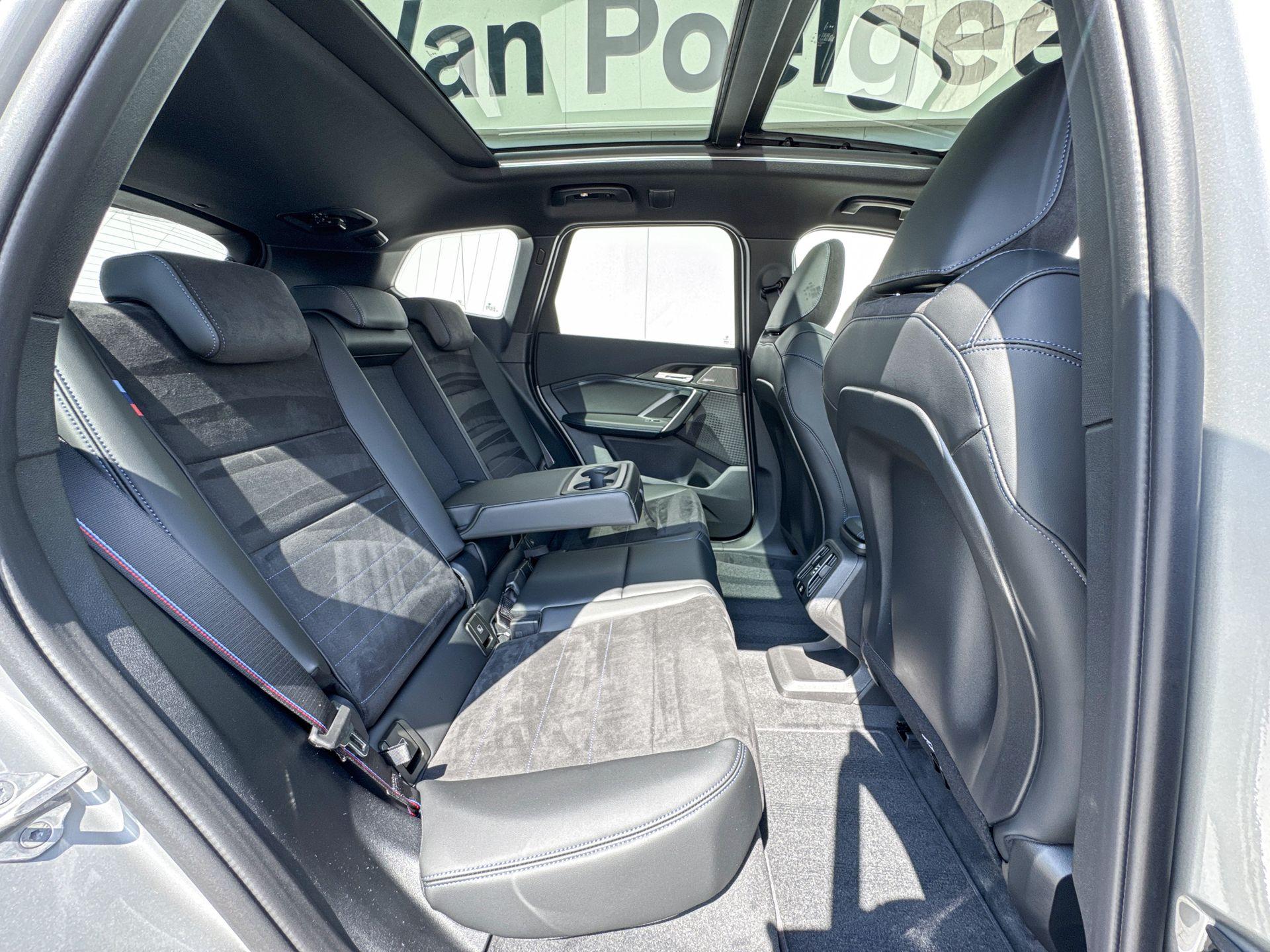 Foto van BMW Ix1 Edrive20