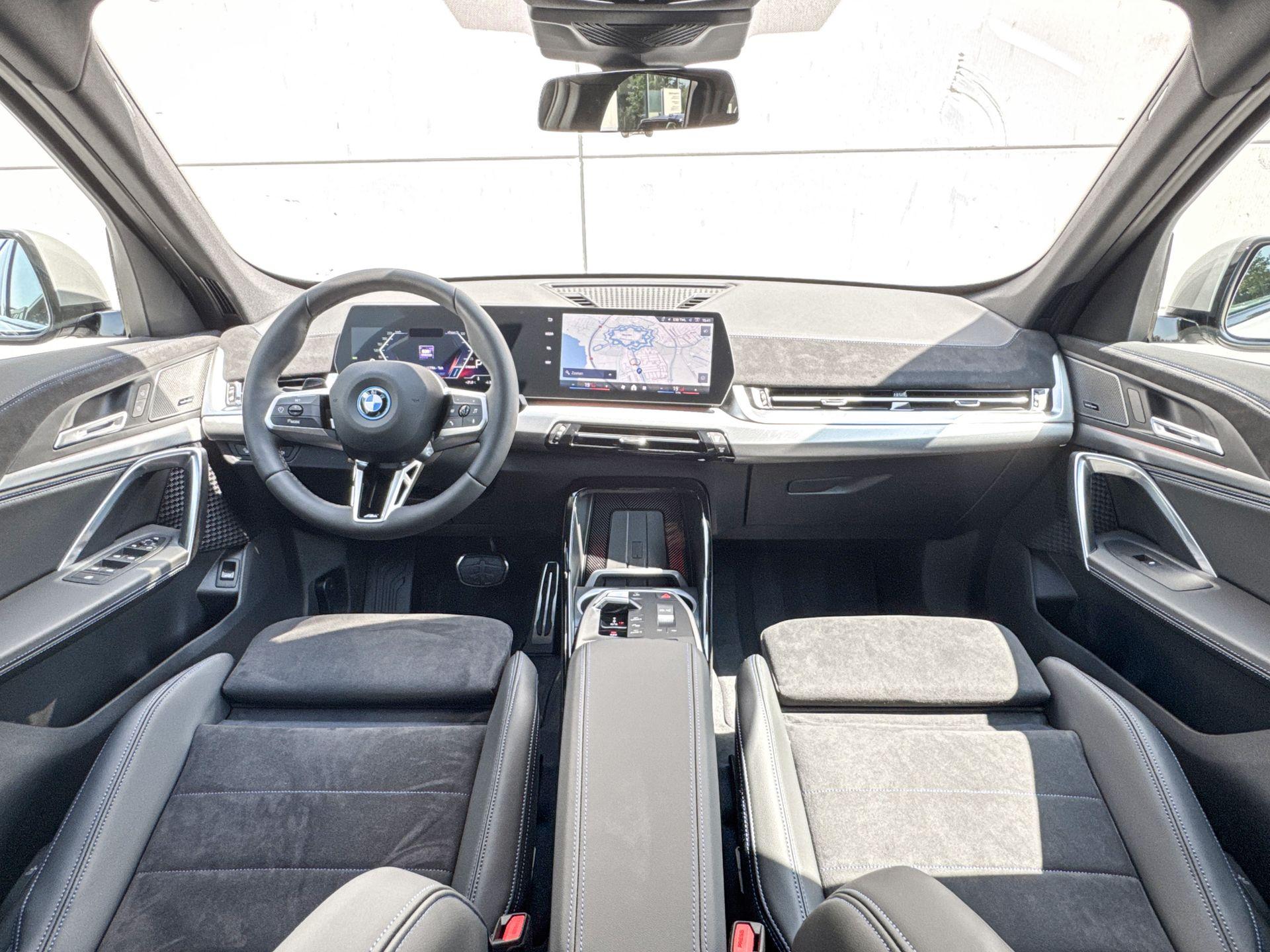 Foto van BMW Ix1 Edrive20