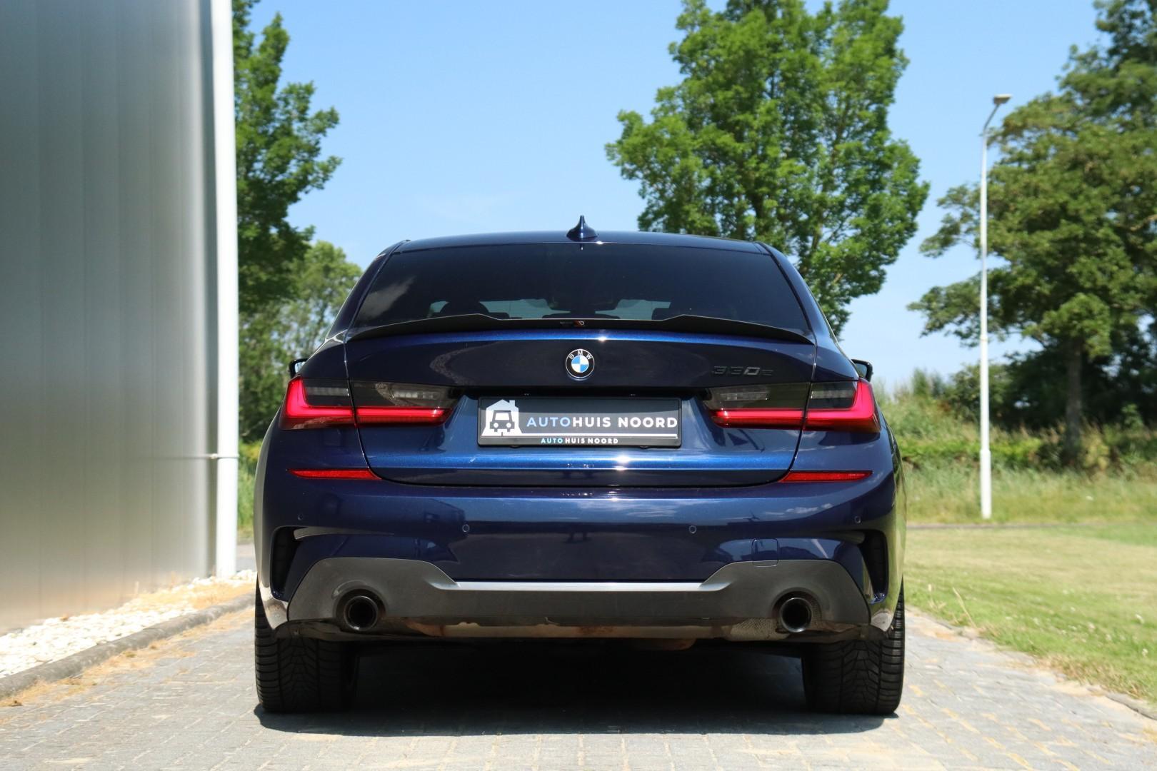 Foto van BMW 330e