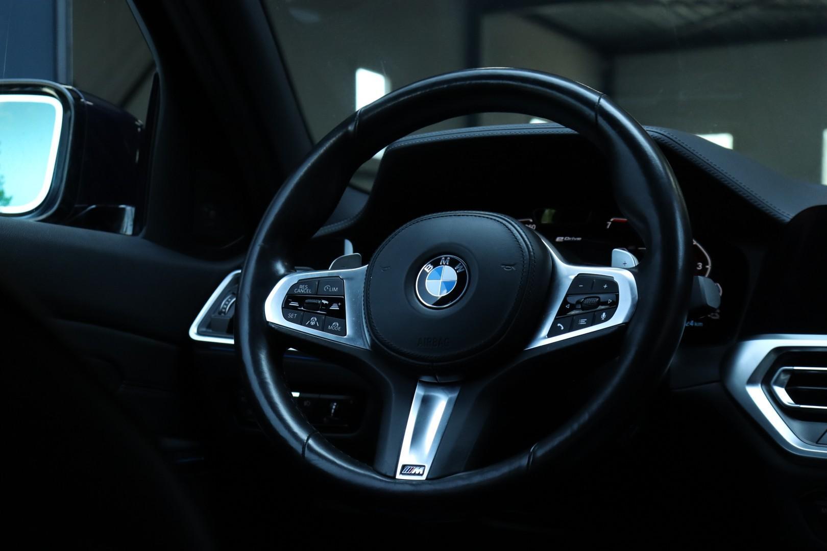 Foto van BMW 330e