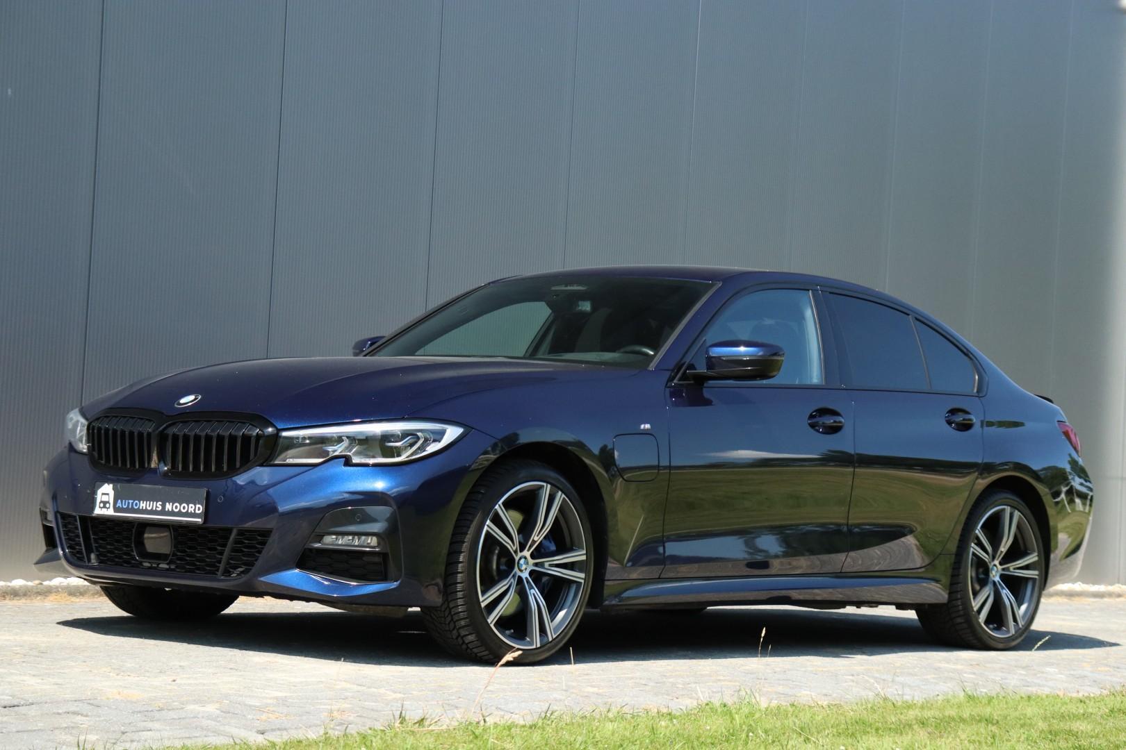 Foto van BMW 330e