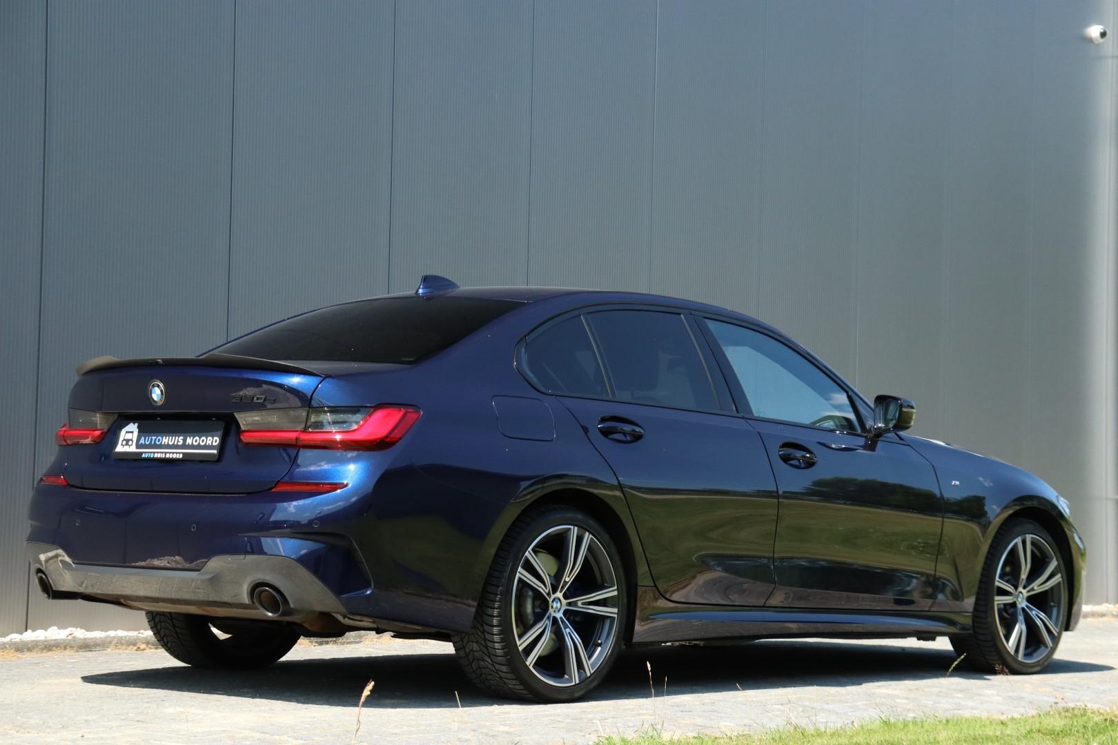 Foto van BMW 330e