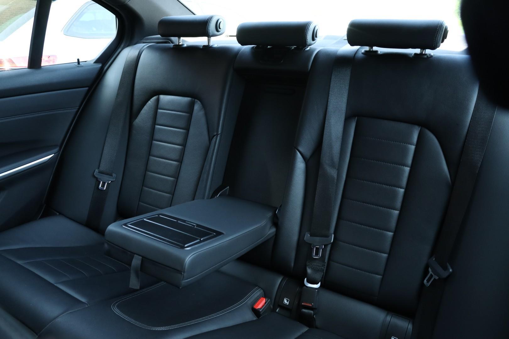 Foto van BMW 330e