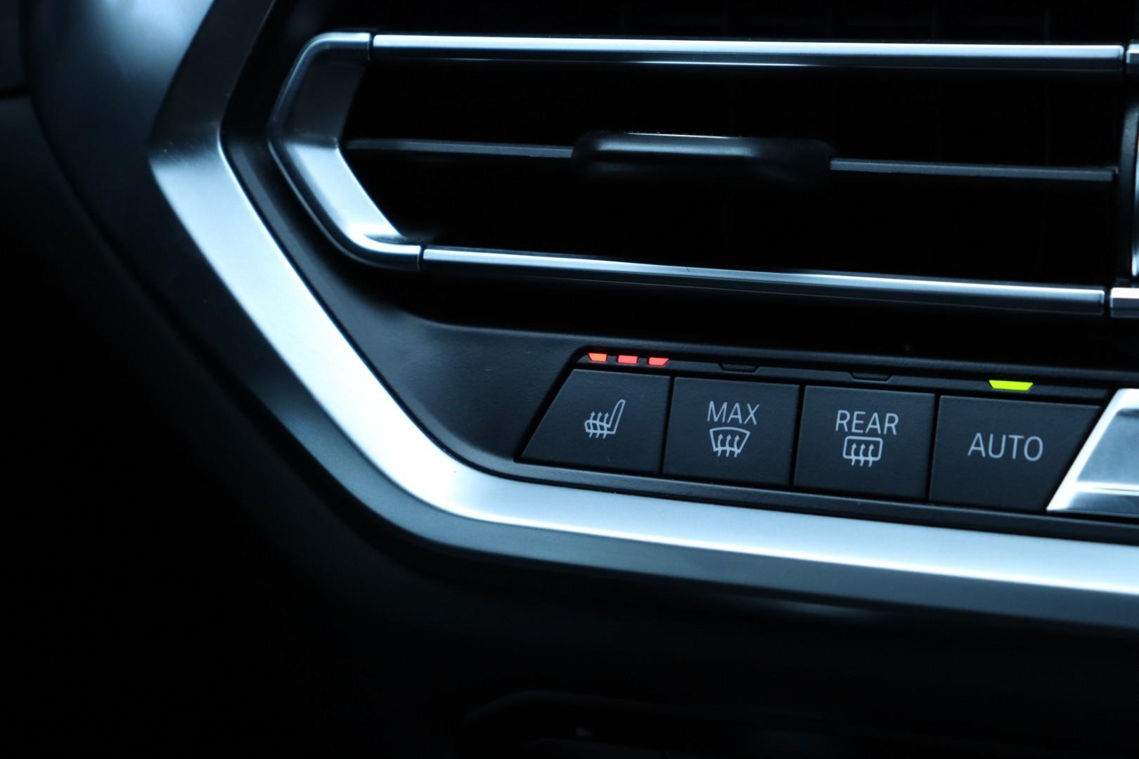 Foto van BMW 330e