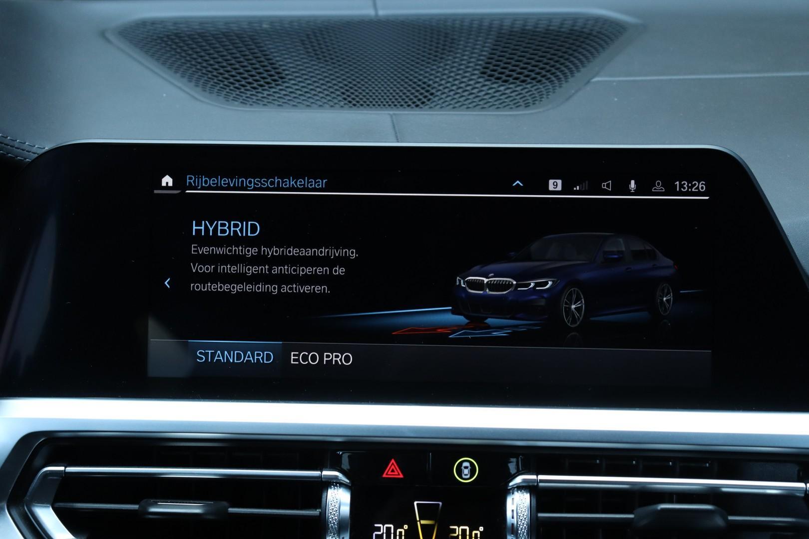 Foto van BMW 330e