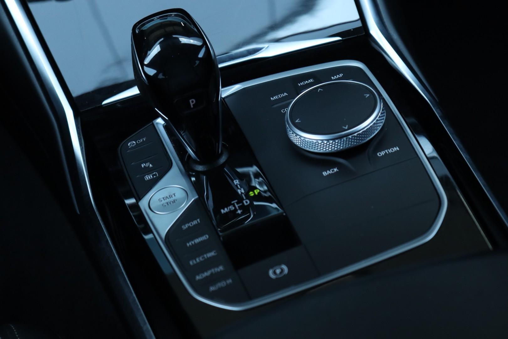 Foto van BMW 330e