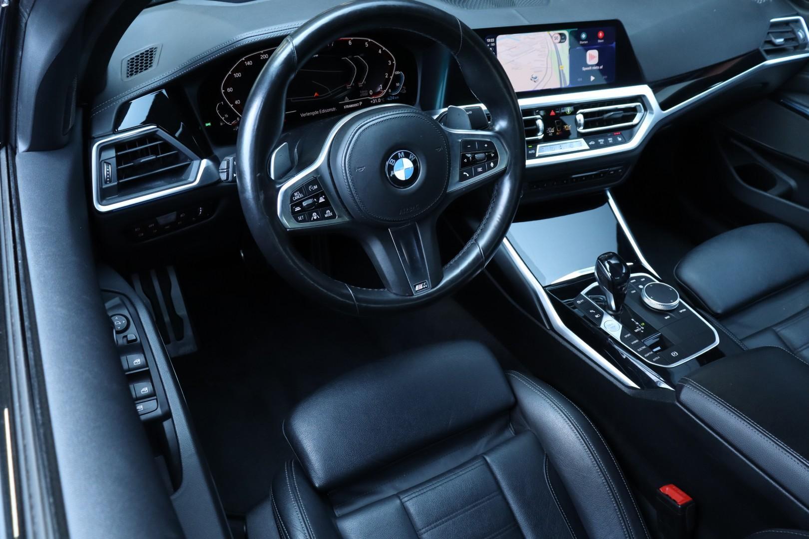 Foto van BMW 330e