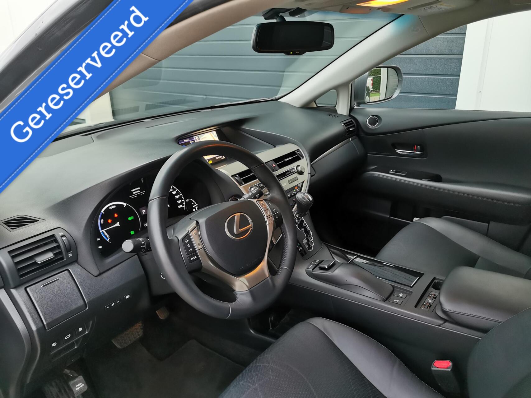Foto van Lexus RX