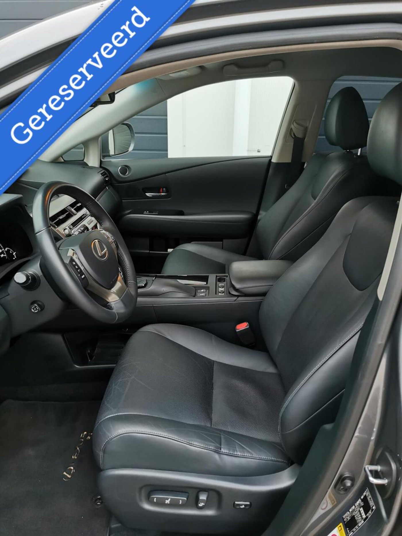 Foto van Lexus RX