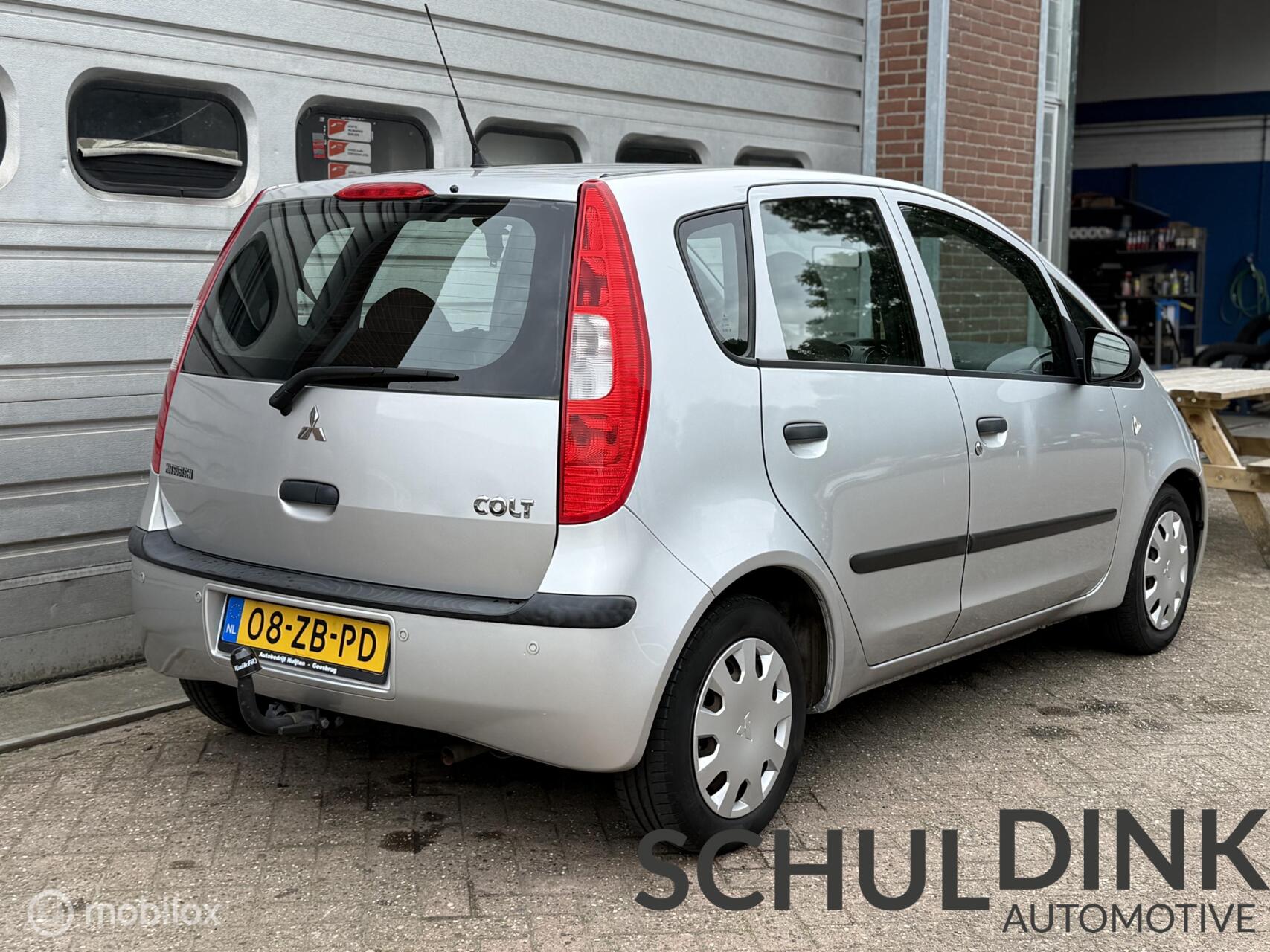 Foto van Mitsubishi Mitsubishi Colt