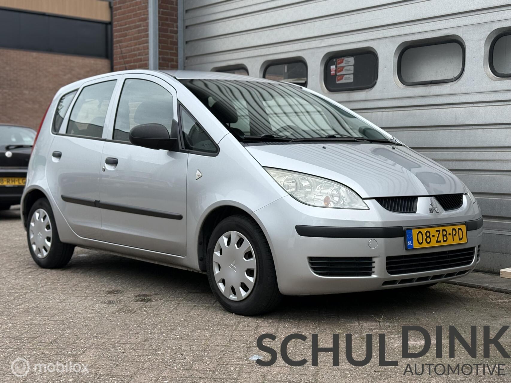 Foto van Mitsubishi Mitsubishi Colt