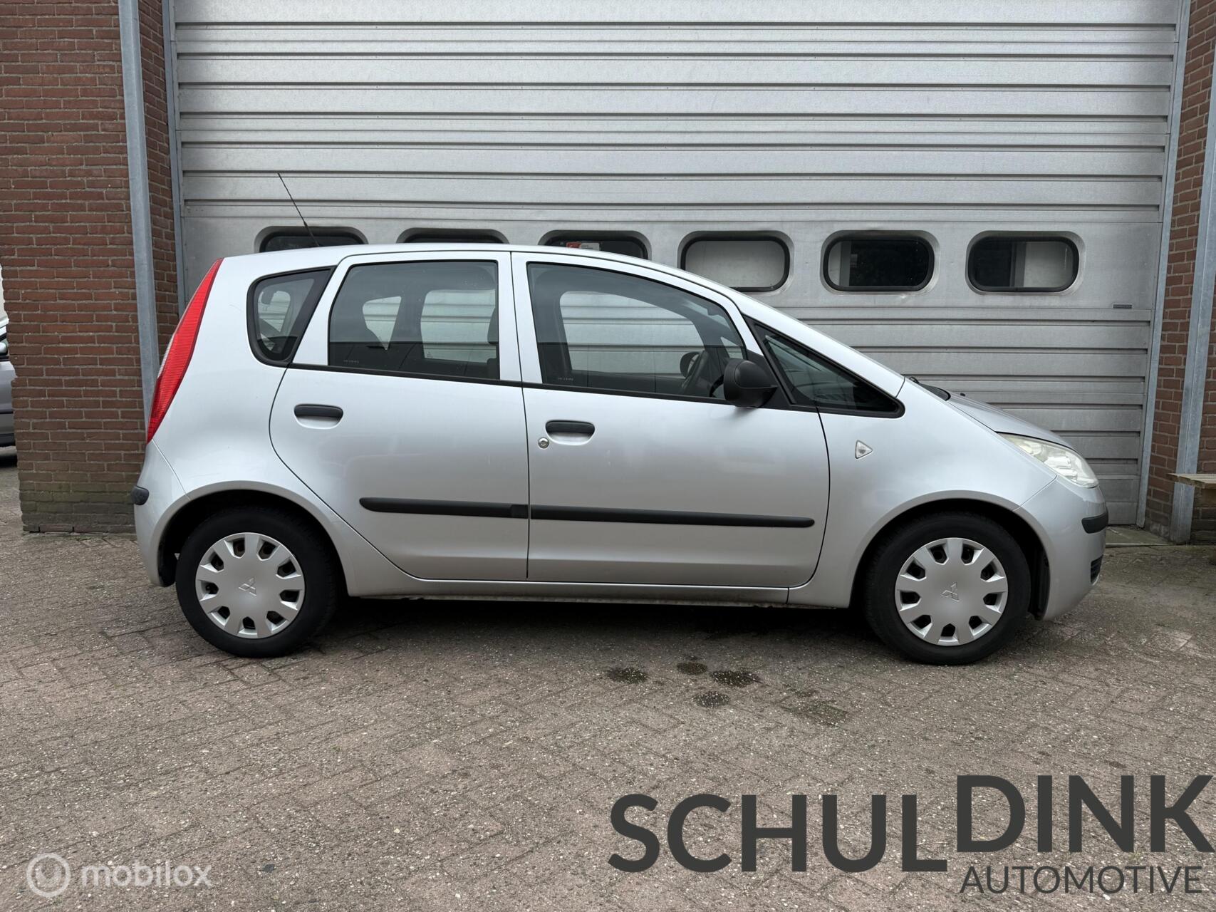 Foto van Mitsubishi Mitsubishi Colt