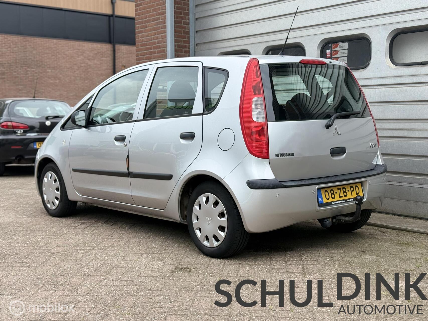 Foto van Mitsubishi Mitsubishi Colt