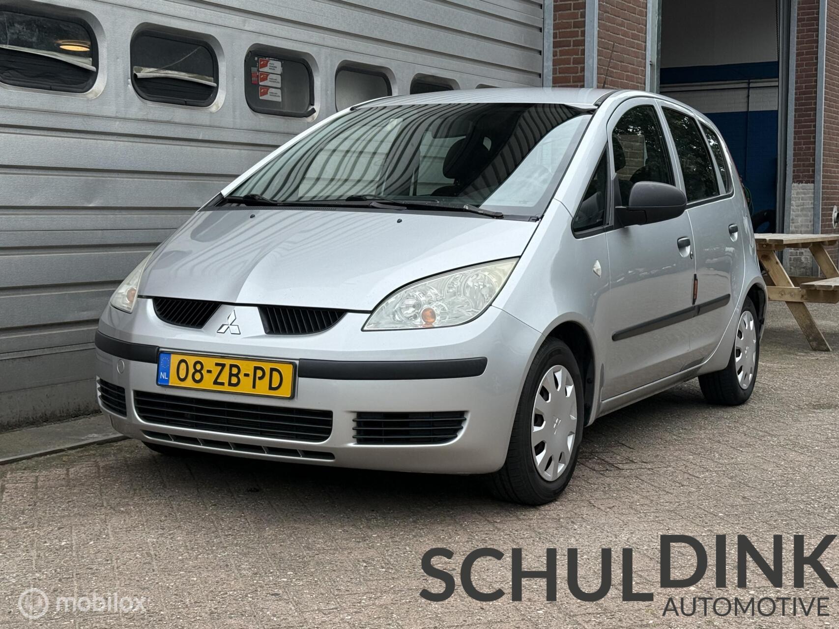 Foto van Mitsubishi Mitsubishi Colt