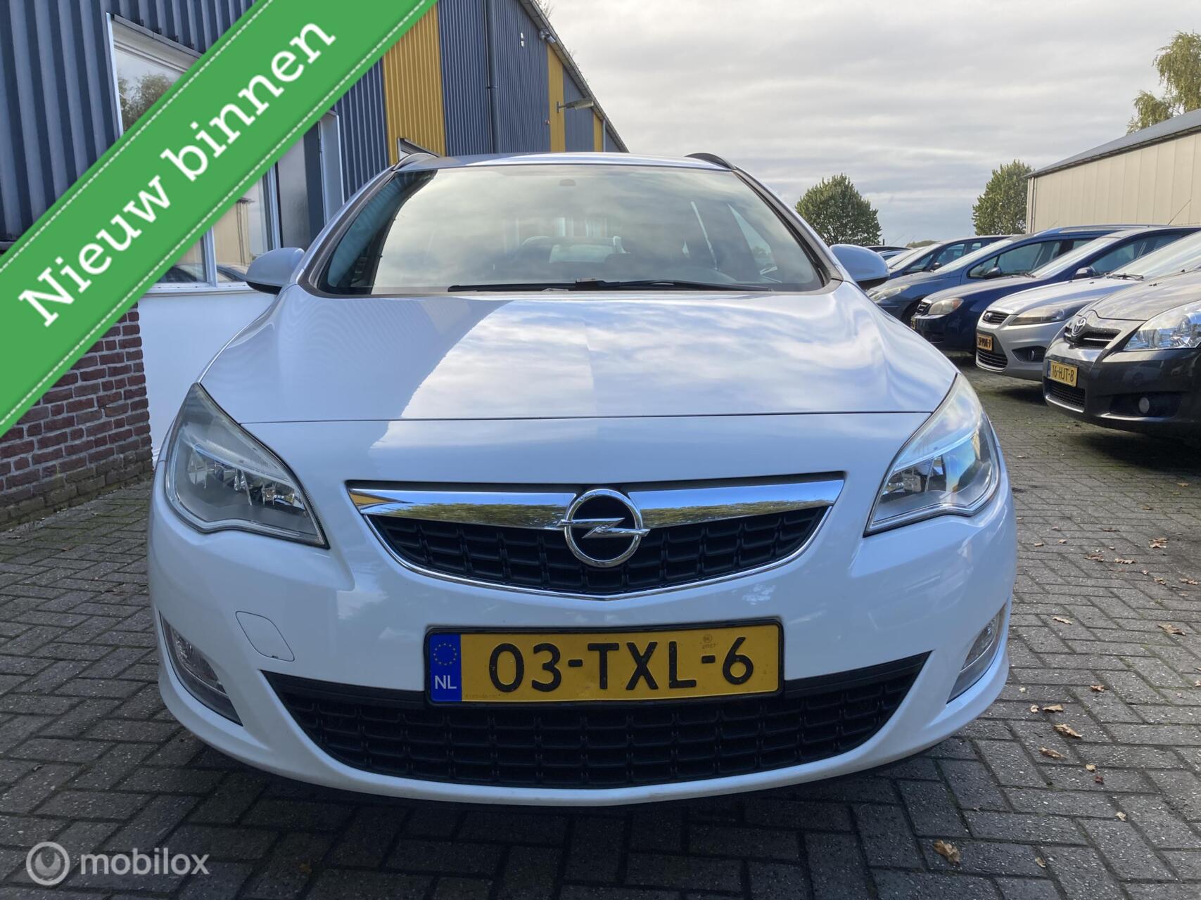 Foto van Opel Astra Sports Tourer