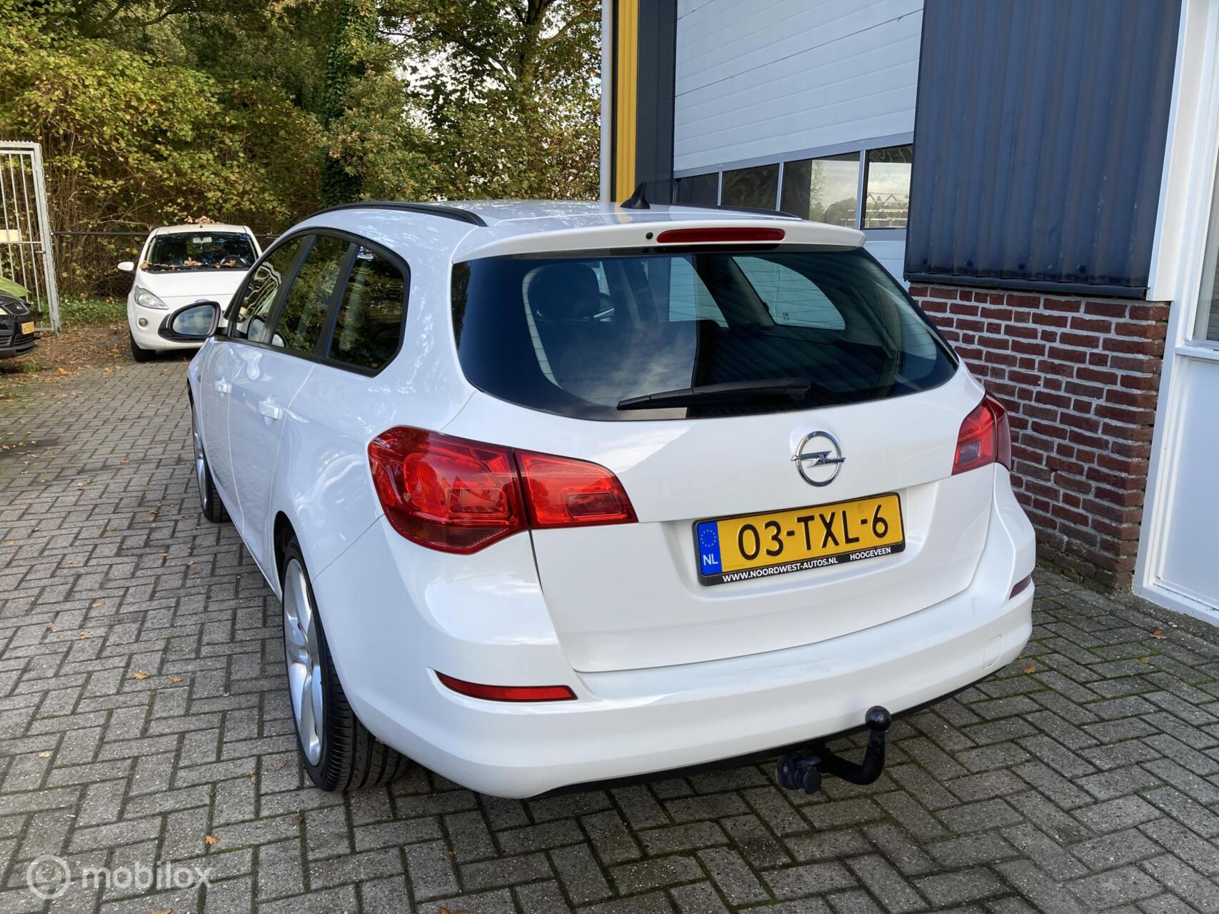 Foto van Opel Astra Sports Tourer