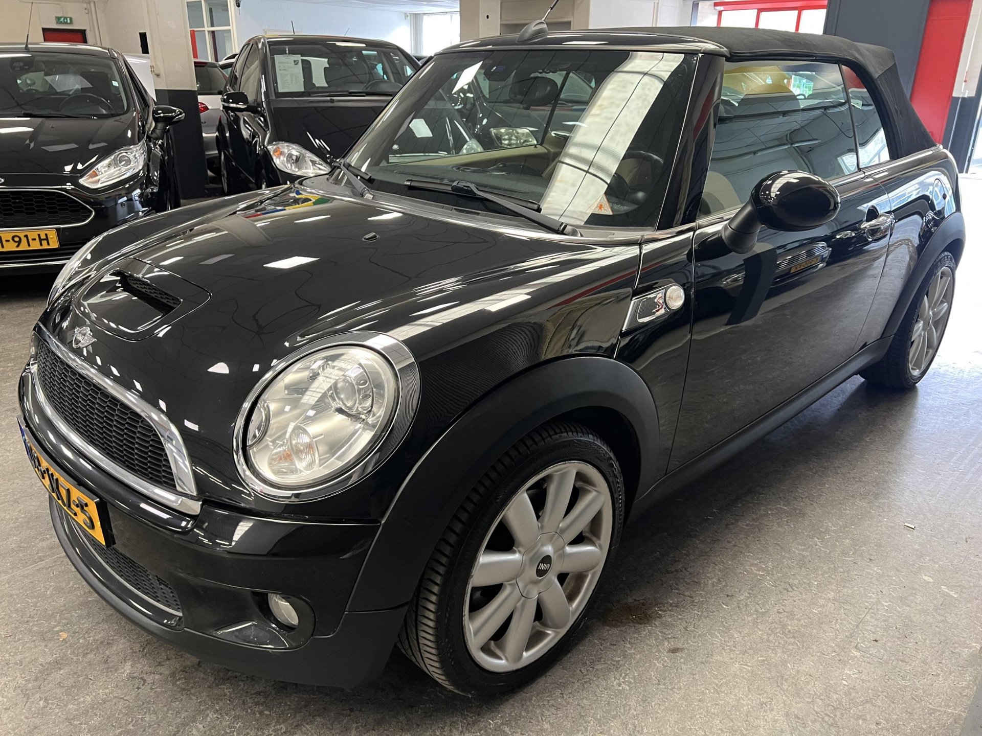 Foto van Mini Cooper S Cabrio