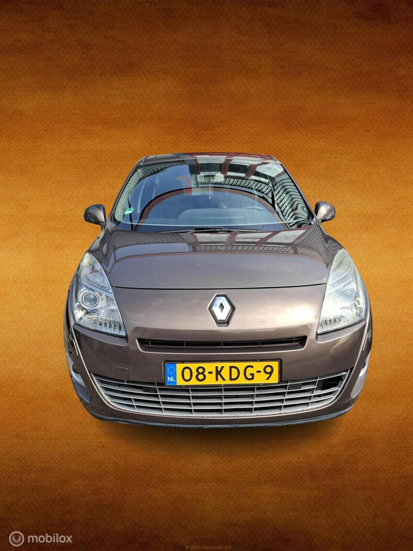 Renault Megane Scenic 1.4 TCe Dynamique 7p./nieuwkoppelingset 2009 - voorkant