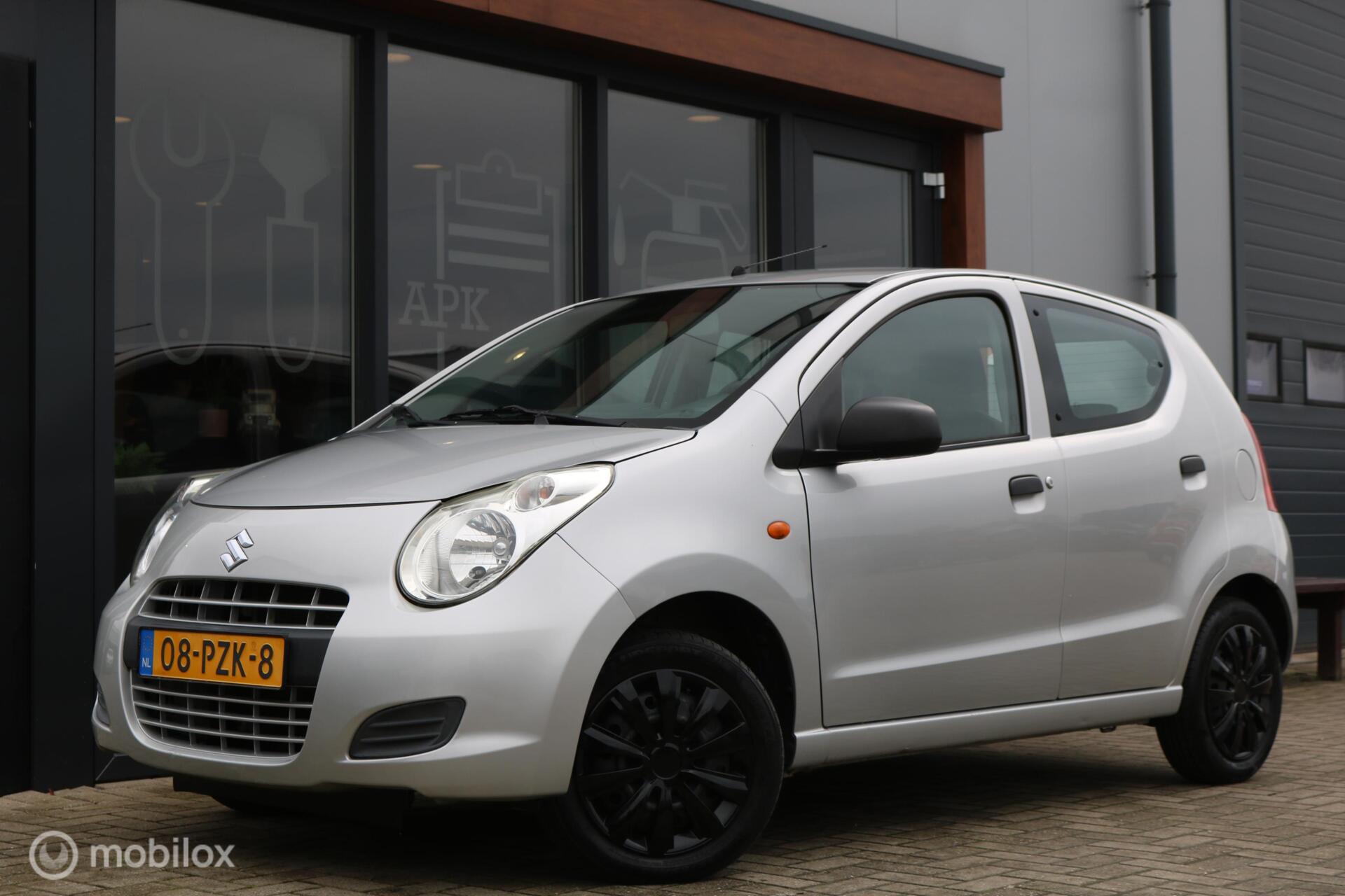 Suzuki Alto 1.0 Comfort Plus 2011 - voorkant