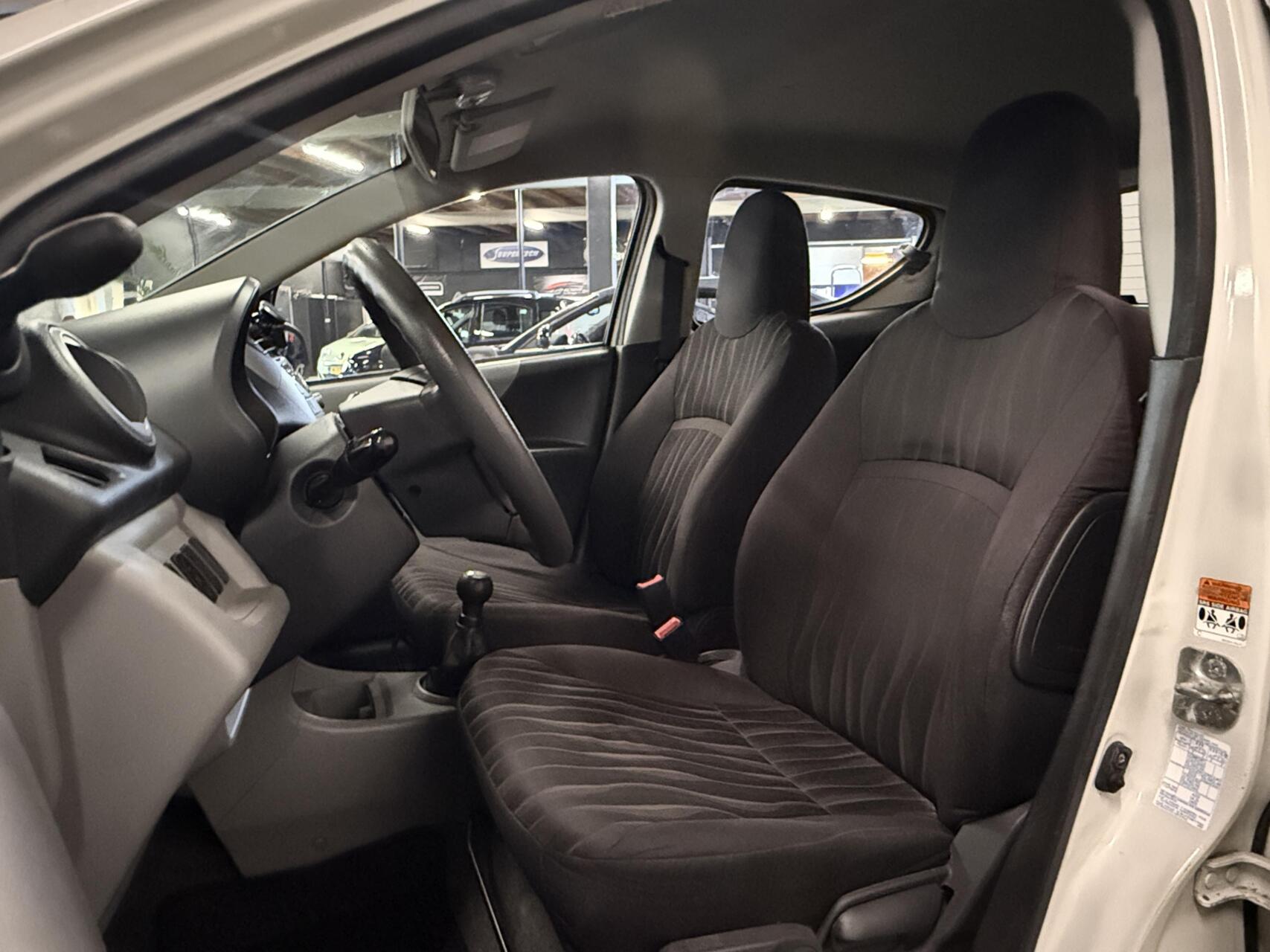 Foto van Nissan Nissan Pixo