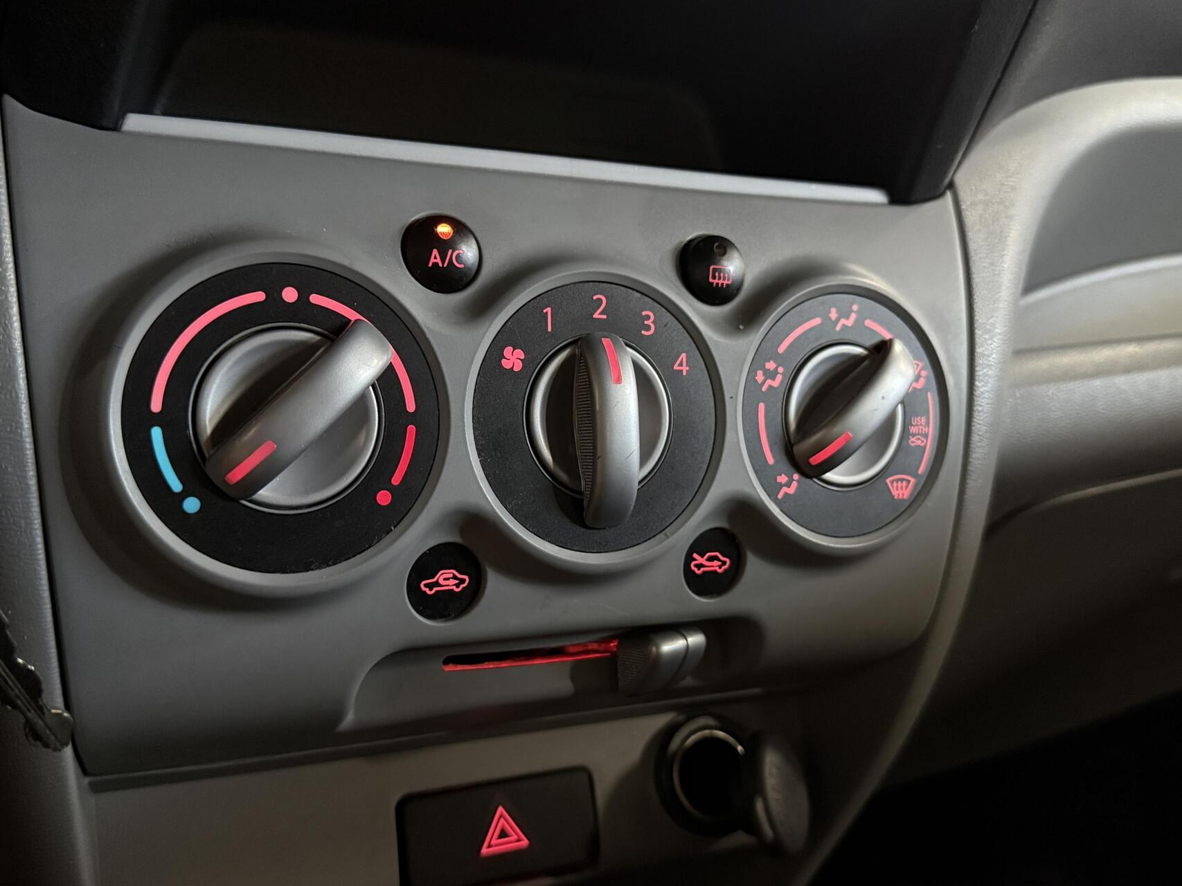Foto van Nissan Nissan Pixo