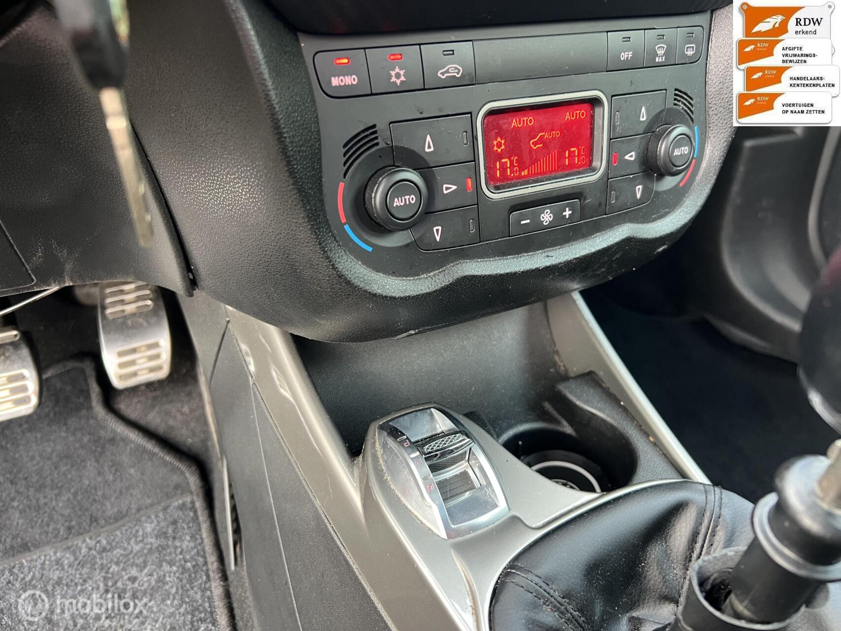 Foto van Alfa Romeo Mito