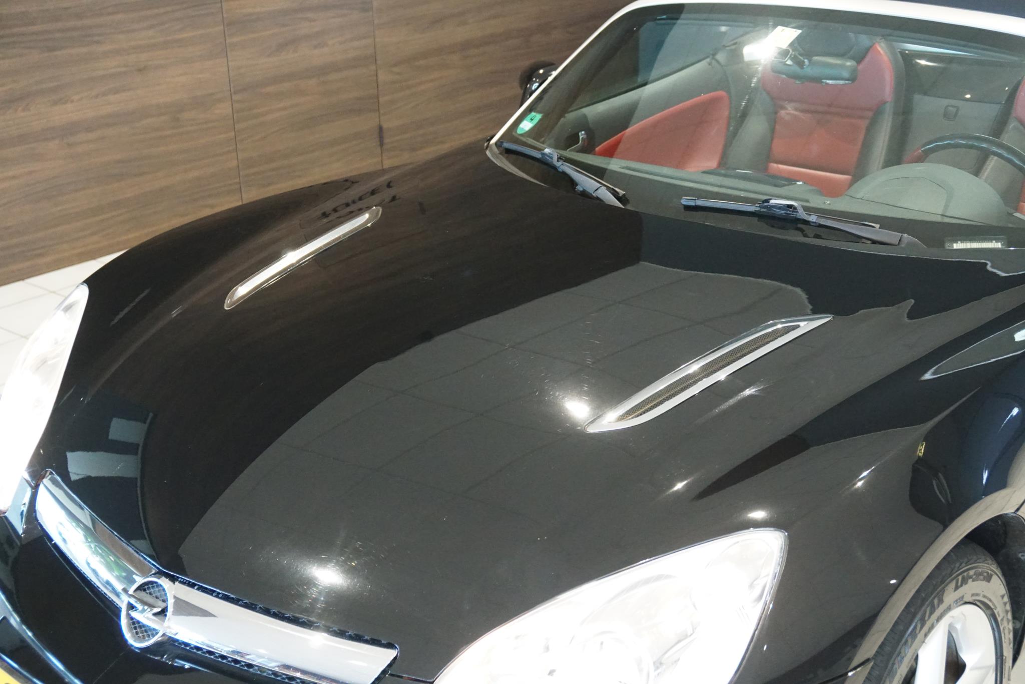 Foto van Opel GT