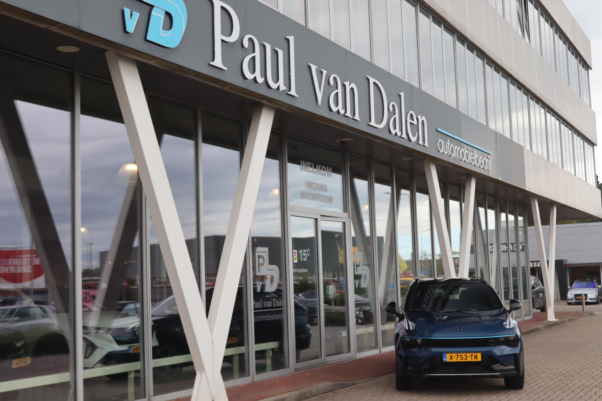 Foto van Lynk&co LYNK & Co 01