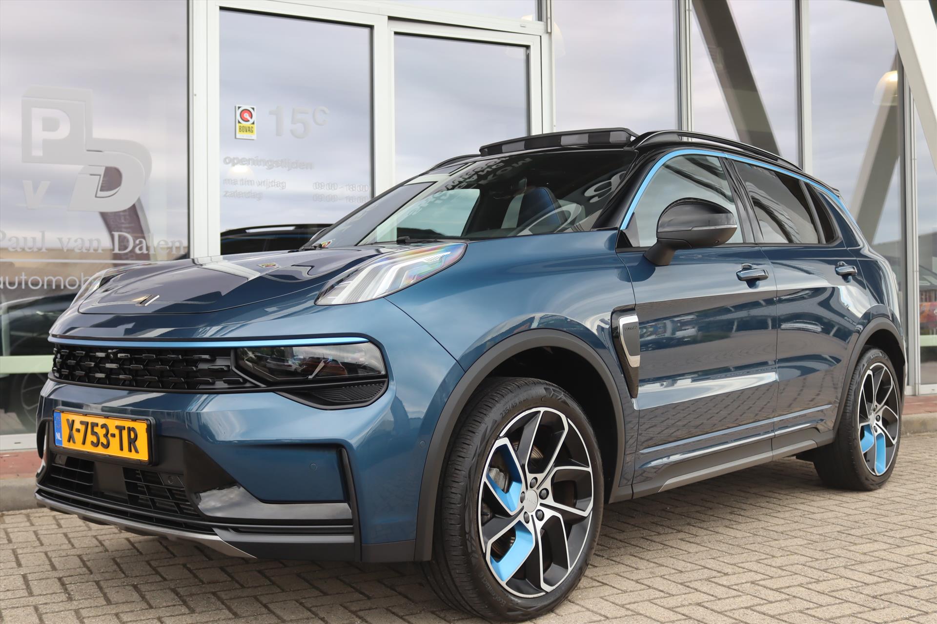 Foto van Lynk&co LYNK & Co 01