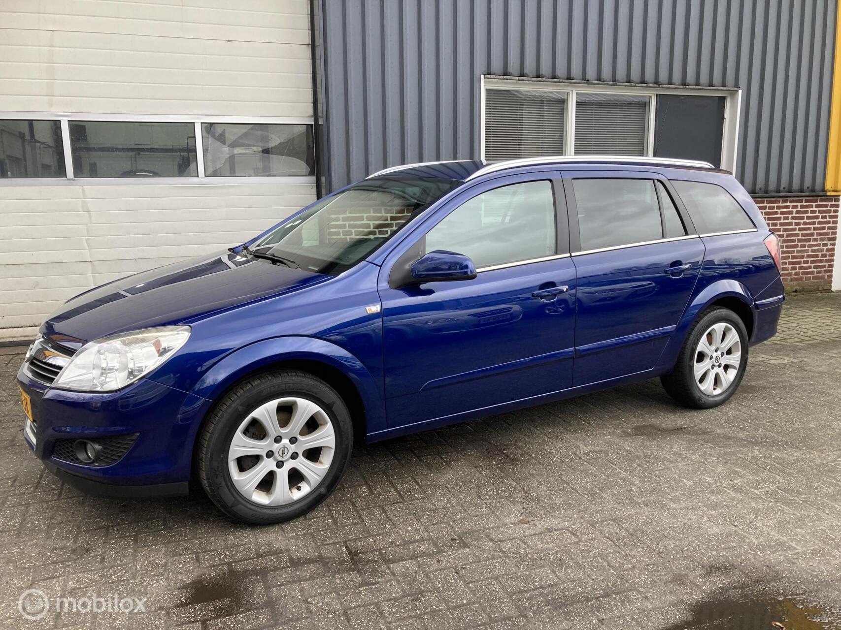 Foto van Opel Astra Station Wagon