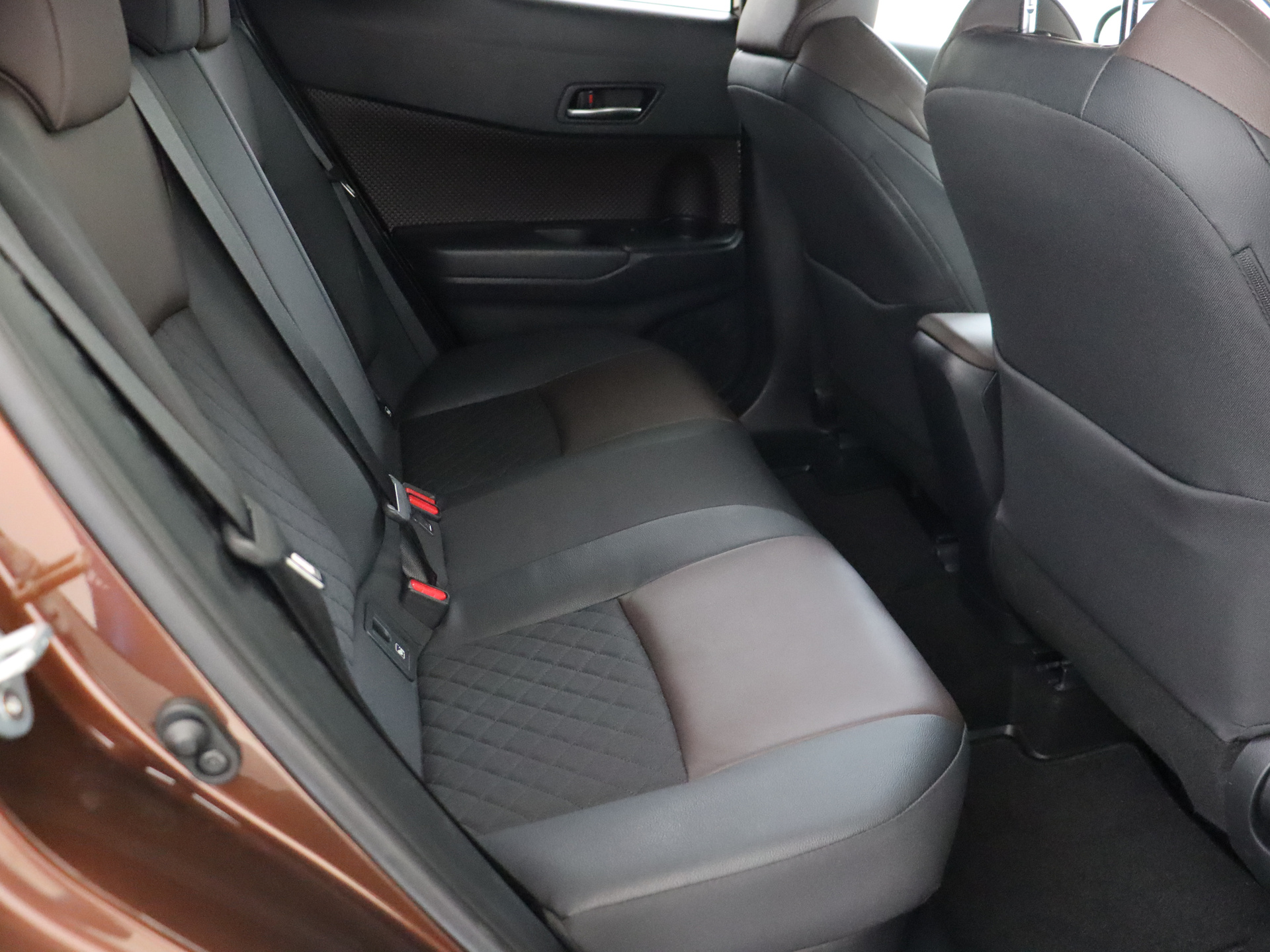 Foto van Toyota Toyota C-hr
