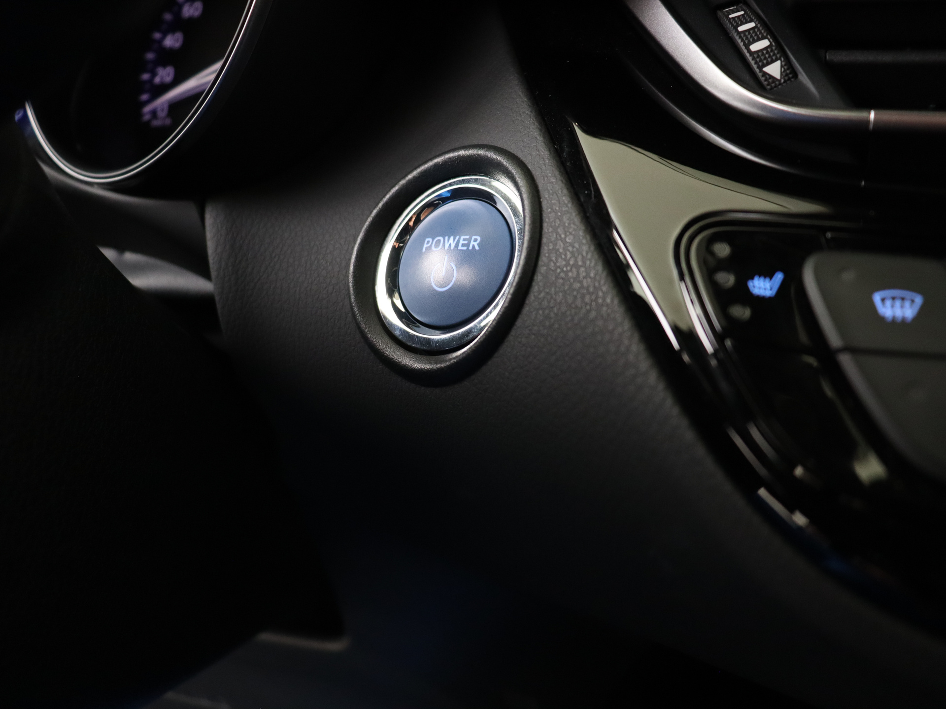 Foto van Toyota Toyota C-hr