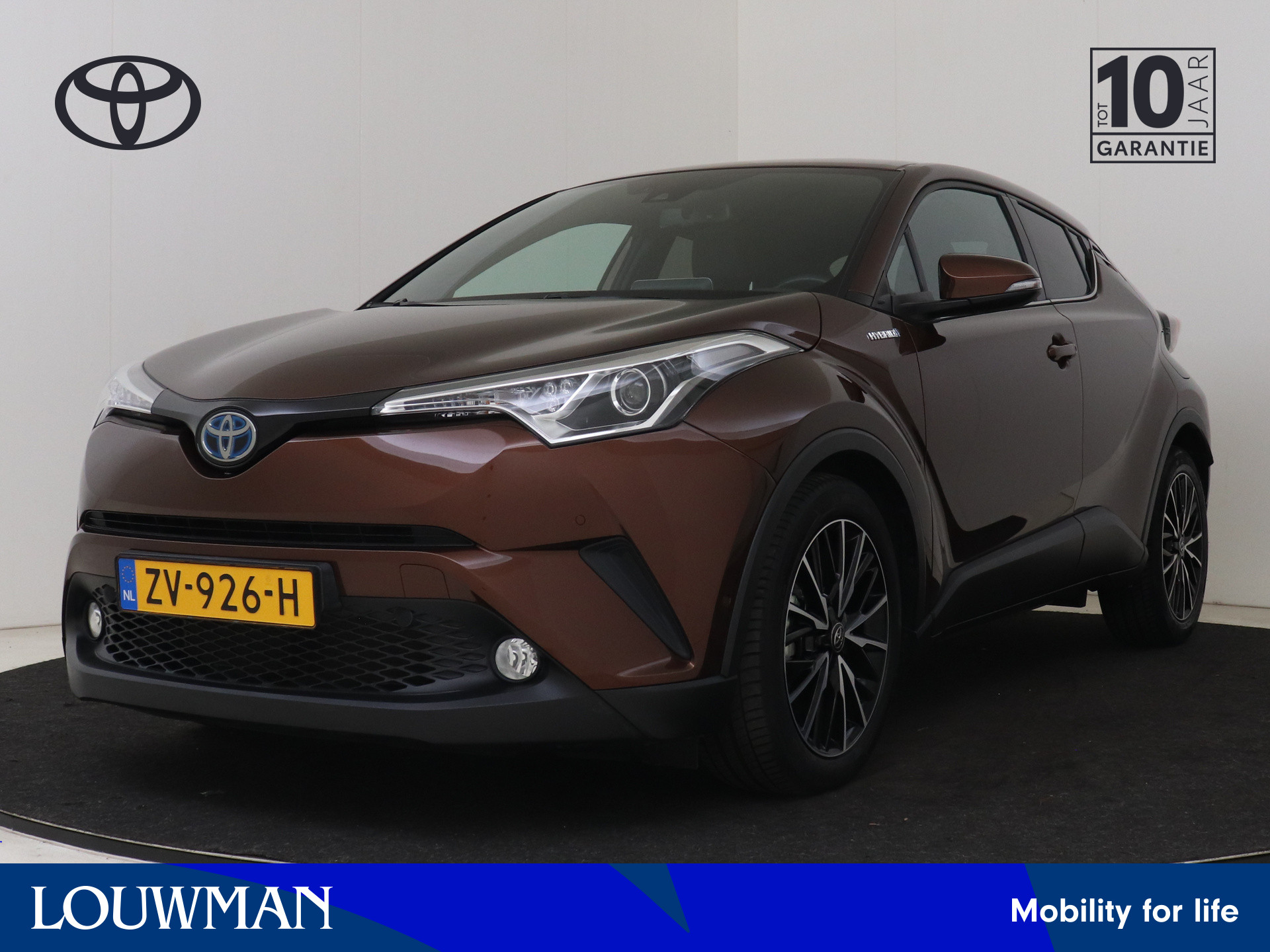 Toyota Toyota C-hr 1.8 Hybrid Executive 2019 - voorkant
