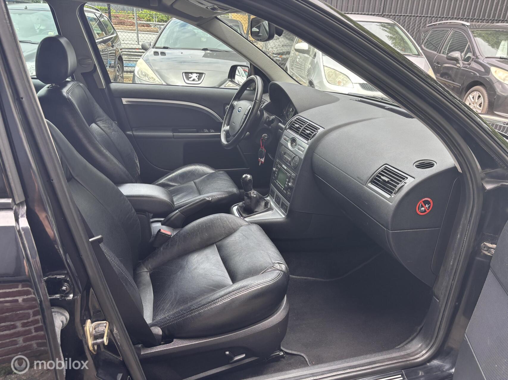 Foto van Ford Mondeo