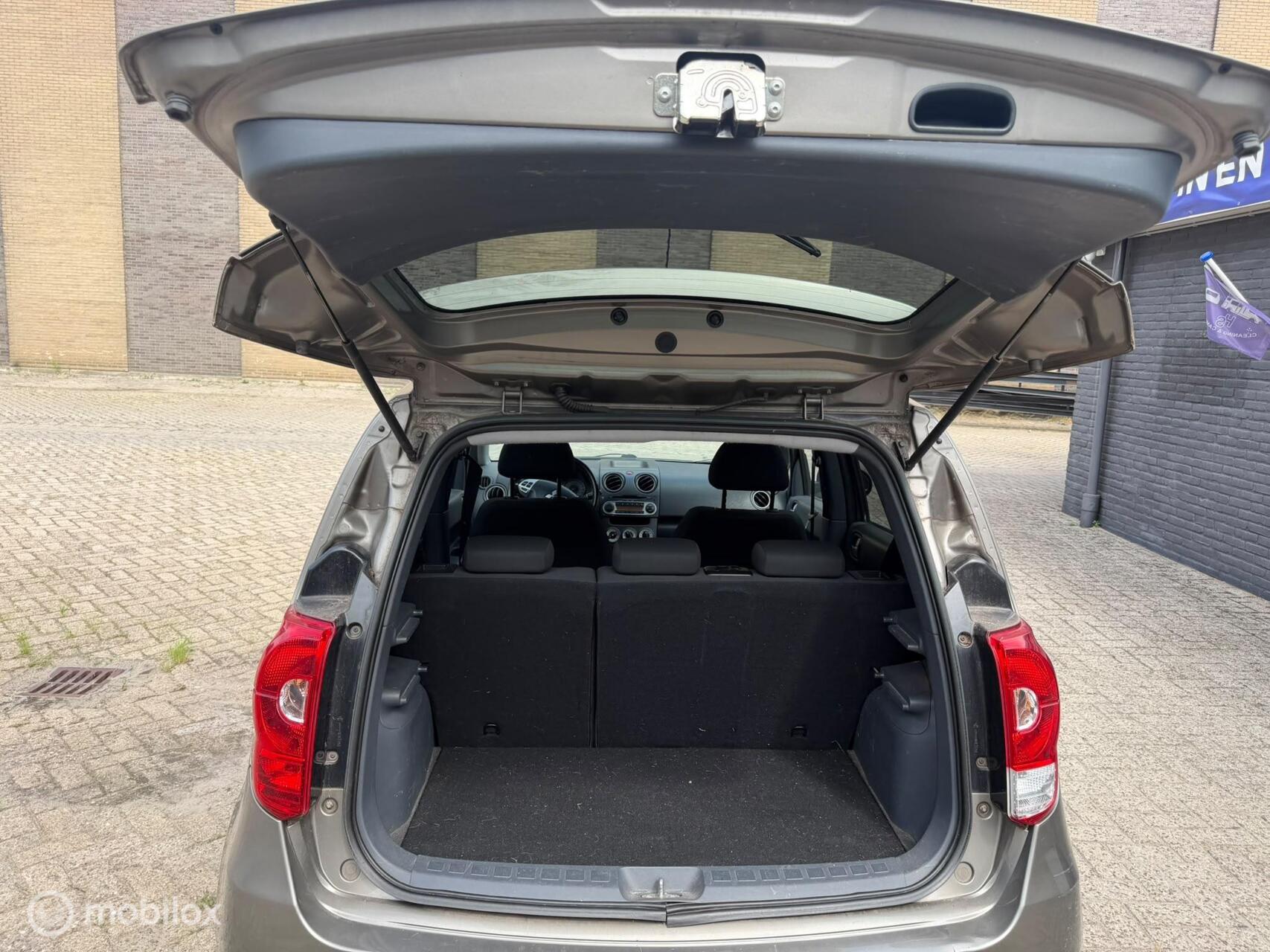 Foto van Mitsubishi Mitsubishi Colt